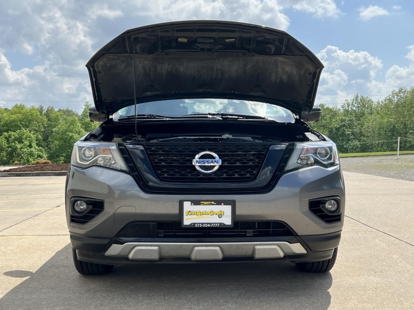 2019 GRAY /Black/Gray Leather Nissan Pathfinder SL 4WD (5N1DR2MM2KC) with an 3.5L V6 engine, CVT transmission, located at 2990 Old Orchard Rd., Jackson, MO, 63755, 37.354214, -89.612106 - 2019 Nissan Pathfinder SL Rock Creek 1-Owner 160xxx miles 4 Wheel Drive 3.5L V6 Automatic Leather 3rd Row Navigation Power/Heated Seats Heated Rear Seats Heated Steering Wheel Sunroof Backup Camera Bluetooth Remote Start Cruise Power Windows/Locks/Mirrors We have financing availabl - Photo#41