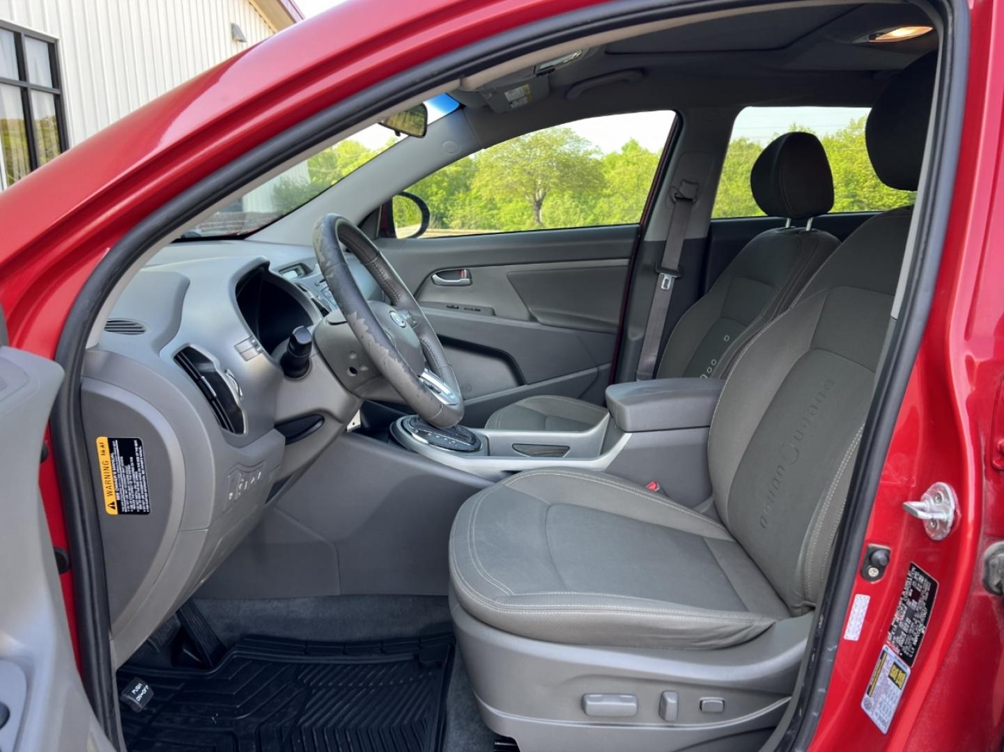 2012 RED /Gray Cloth Kia Sportage EX AWD (KNDPCCA29C7) with an 2.4L 4 Cyl. engine, Automatic transmission, located at 2990 Old Orchard Rd., Jackson, MO, 63755, 37.354214, -89.612106 - 2012 Kia Sportage EX Local 1-Owner 191xxx miles All Wheel Drive 2.4L 4 Cyl. Automatic Backup Camera Sunroof Power Driver Seat Bluetooth Cruise Power Windows/Locks/Mirrors We have financing available and we accept trades! Fill out a credit application on our website or come by today! If - Photo#13