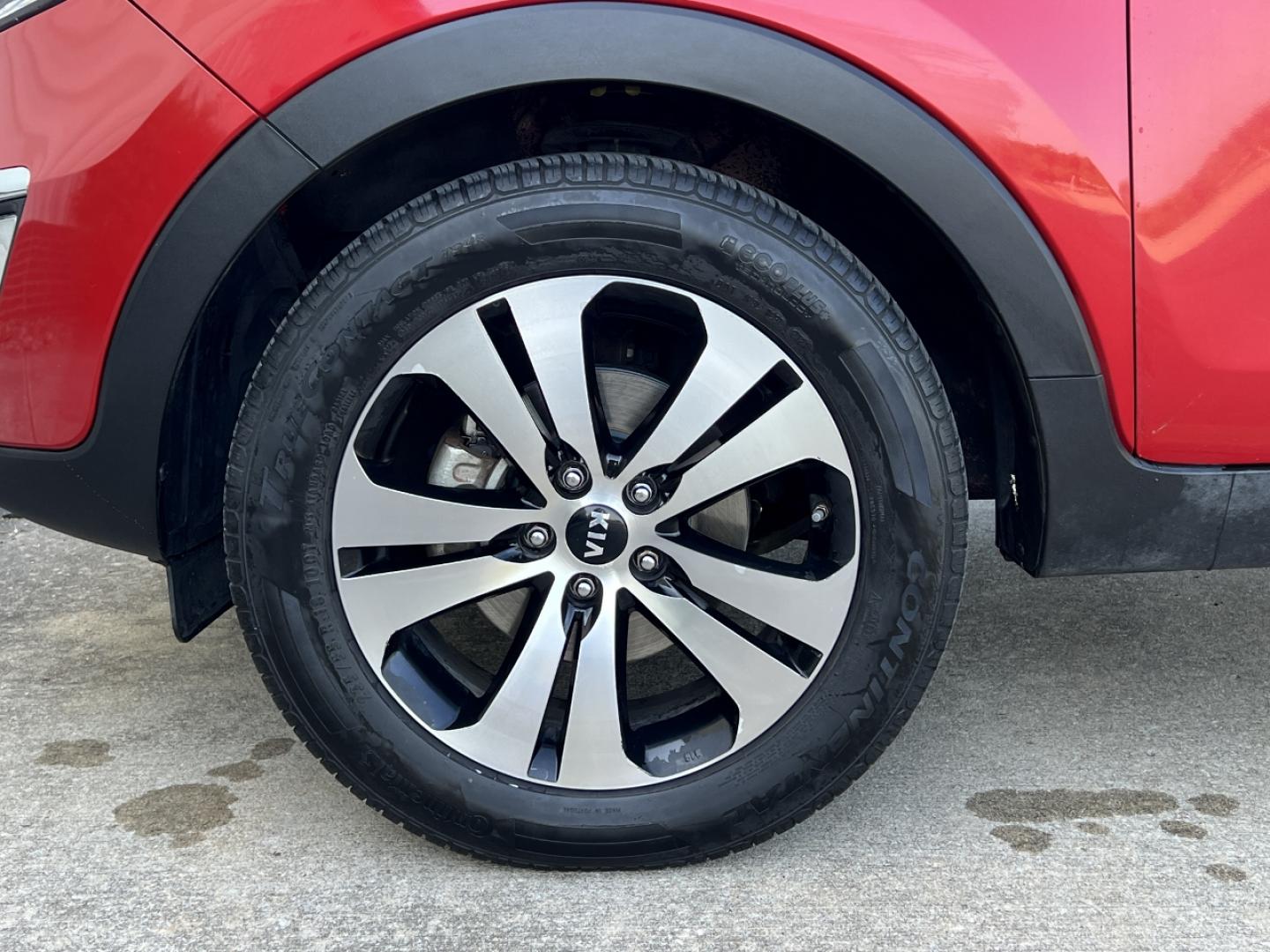 2012 RED /Gray Cloth Kia Sportage EX AWD (KNDPCCA29C7) with an 2.4L 4 Cyl. engine, Automatic transmission, located at 2990 Old Orchard Rd., Jackson, MO, 63755, 37.354214, -89.612106 - 2012 Kia Sportage EX Local 1-Owner 191xxx miles All Wheel Drive 2.4L 4 Cyl. Automatic Backup Camera Sunroof Power Driver Seat Bluetooth Cruise Power Windows/Locks/Mirrors We have financing available and we accept trades! Fill out a credit application on our website or come by today! If - Photo#32