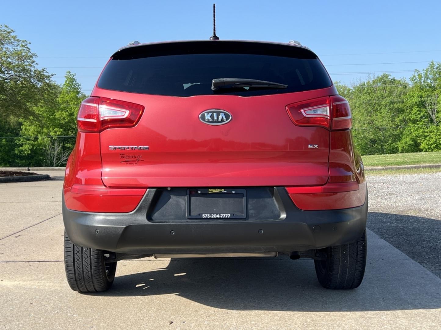 2012 RED /Gray Cloth Kia Sportage EX AWD (KNDPCCA29C7) with an 2.4L 4 Cyl. engine, Automatic transmission, located at 2990 Old Orchard Rd., Jackson, MO, 63755, 37.354214, -89.612106 - 2012 Kia Sportage EX Local 1-Owner 191xxx miles All Wheel Drive 2.4L 4 Cyl. Automatic Backup Camera Sunroof Power Driver Seat Bluetooth Cruise Power Windows/Locks/Mirrors We have financing available and we accept trades! Fill out a credit application on our website or come by today! If - Photo#10