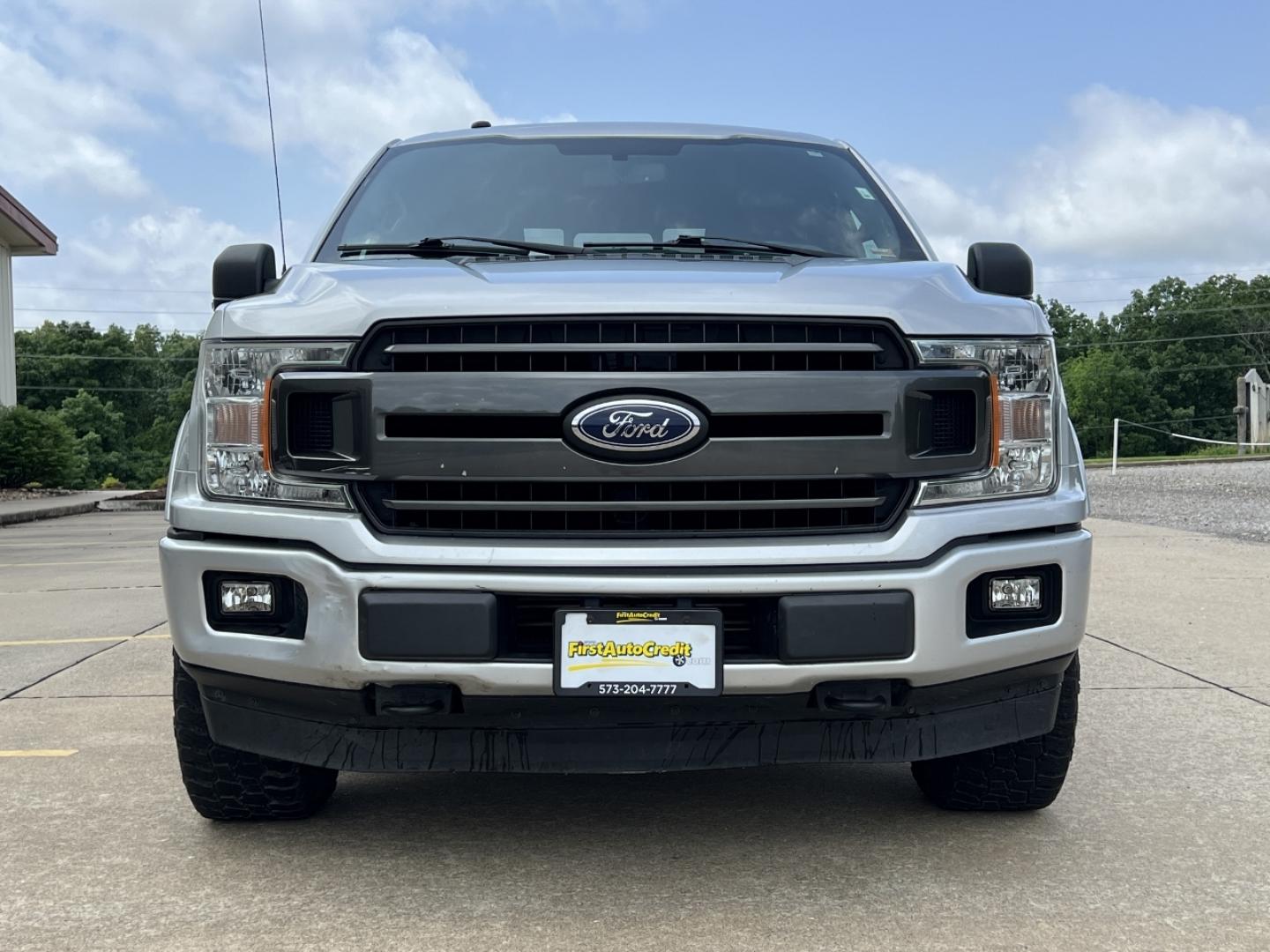 2018 SILVER /Black Cloth Ford F-150 XLT SuperCrew 5.5-ft. Bed 4WD (1FTEW1EG0JK) with an 3.5L V6 TURBO engine, Automatic transmission, located at 2990 Old Orchard Rd., Jackson, MO, 63755, 37.354214, -89.612106 - 2018 Ford F-150 XLT Local 1-Owner 124xxx miles 4x4 3.5L V6 Automatic Navigation Power/Heated Seats Backup Camera Bluetooth Remote Start Cruise Power Windows/Locks/Mirrors We have financing available and we accept trades! Fill out a credit application on our website or come by today! If - Photo#14