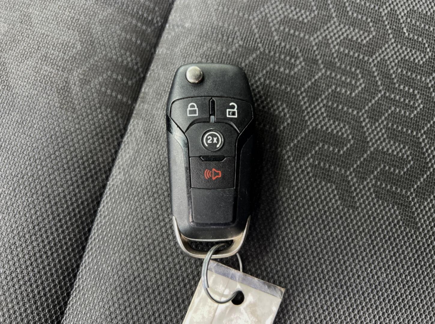 2018 SILVER /Black Cloth Ford F-150 XLT SuperCrew 5.5-ft. Bed 4WD (1FTEW1EG0JK) with an 3.5L V6 TURBO engine, Automatic transmission, located at 2990 Old Orchard Rd., Jackson, MO, 63755, 37.354214, -89.612106 - 2018 Ford F-150 XLT Local 1-Owner 124xxx miles 4x4 3.5L V6 Automatic Navigation Power/Heated Seats Backup Camera Bluetooth Remote Start Cruise Power Windows/Locks/Mirrors We have financing available and we accept trades! Fill out a credit application on our website or come by today! If - Photo#7