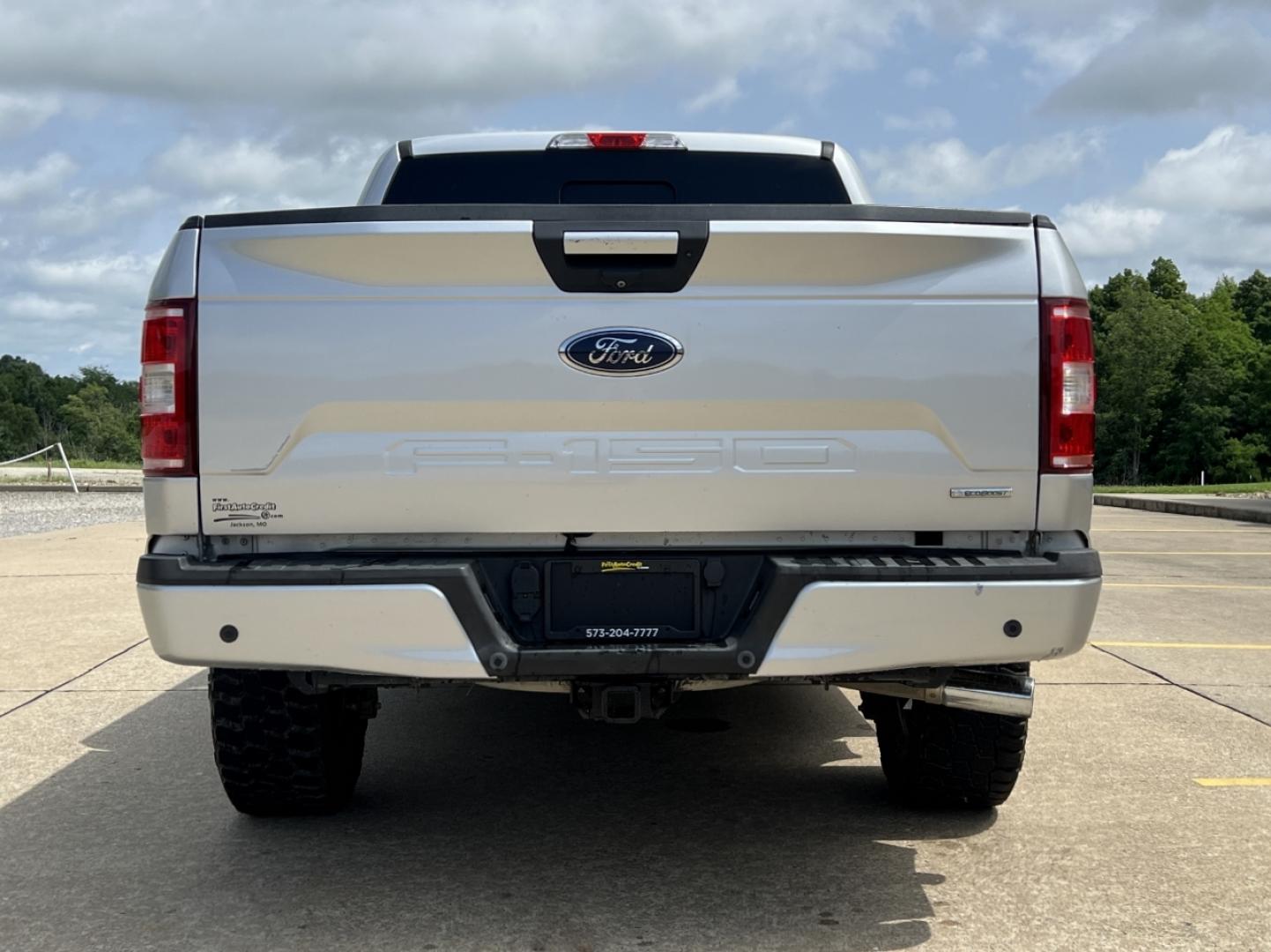 2018 SILVER /Black Cloth Ford F-150 XLT SuperCrew 5.5-ft. Bed 4WD (1FTEW1EG0JK) with an 3.5L V6 TURBO engine, Automatic transmission, located at 2990 Old Orchard Rd., Jackson, MO, 63755, 37.354214, -89.612106 - 2018 Ford F-150 XLT Local 1-Owner 124xxx miles 4x4 3.5L V6 Automatic Navigation Power/Heated Seats Backup Camera Bluetooth Remote Start Cruise Power Windows/Locks/Mirrors We have financing available and we accept trades! Fill out a credit application on our website or come by today! If - Photo#13