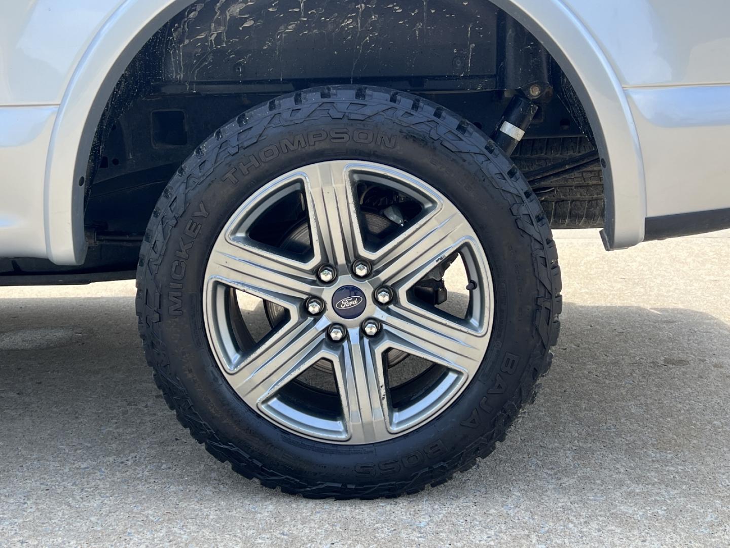 2018 SILVER /Black Cloth Ford F-150 XLT SuperCrew 5.5-ft. Bed 4WD (1FTEW1EG0JK) with an 3.5L V6 TURBO engine, Automatic transmission, located at 2990 Old Orchard Rd., Jackson, MO, 63755, 37.354214, -89.612106 - 2018 Ford F-150 XLT Local 1-Owner 124xxx miles 4x4 3.5L V6 Automatic Navigation Power/Heated Seats Backup Camera Bluetooth Remote Start Cruise Power Windows/Locks/Mirrors We have financing available and we accept trades! Fill out a credit application on our website or come by today! If - Photo#40