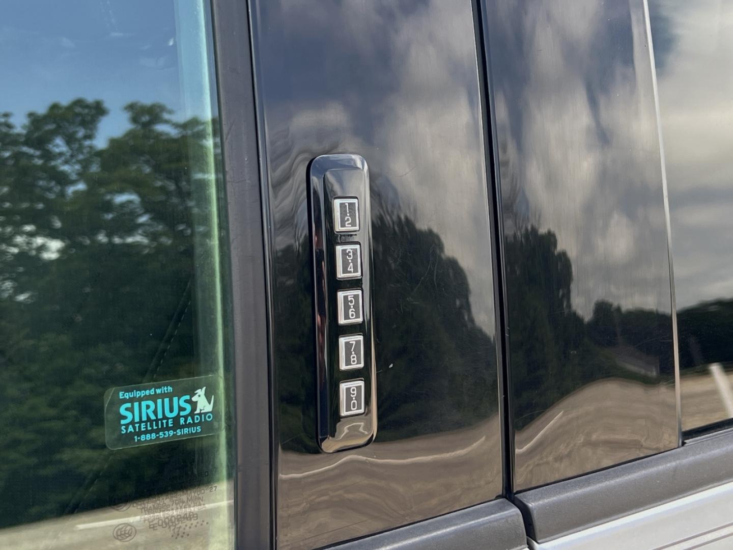 2018 SILVER /Black Cloth Ford F-150 XLT SuperCrew 5.5-ft. Bed 4WD (1FTEW1EG0JK) with an 3.5L V6 TURBO engine, Automatic transmission, located at 2990 Old Orchard Rd., Jackson, MO, 63755, 37.354214, -89.612106 - 2018 Ford F-150 XLT Local 1-Owner 124xxx miles 4x4 3.5L V6 Automatic Navigation Power/Heated Seats Backup Camera Bluetooth Remote Start Cruise Power Windows/Locks/Mirrors We have financing available and we accept trades! Fill out a credit application on our website or come by today! If - Photo#35
