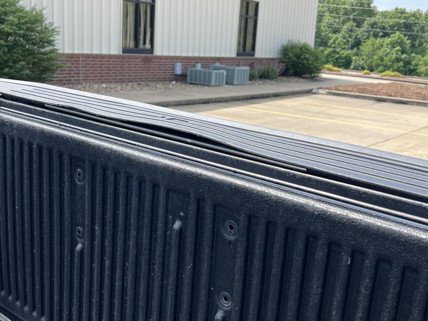 2018 SILVER /Black Cloth Ford F-150 XLT SuperCrew 5.5-ft. Bed 4WD (1FTEW1EG0JK) with an 3.5L V6 TURBO engine, Automatic transmission, located at 2990 Old Orchard Rd., Jackson, MO, 63755, 37.354214, -89.612106 - 2018 Ford F-150 XLT Local 1-Owner 124xxx miles 4x4 3.5L V6 Automatic Navigation Power/Heated Seats Backup Camera Bluetooth Remote Start Cruise Power Windows/Locks/Mirrors We have financing available and we accept trades! Fill out a credit application on our website or come by today! If - Photo#49
