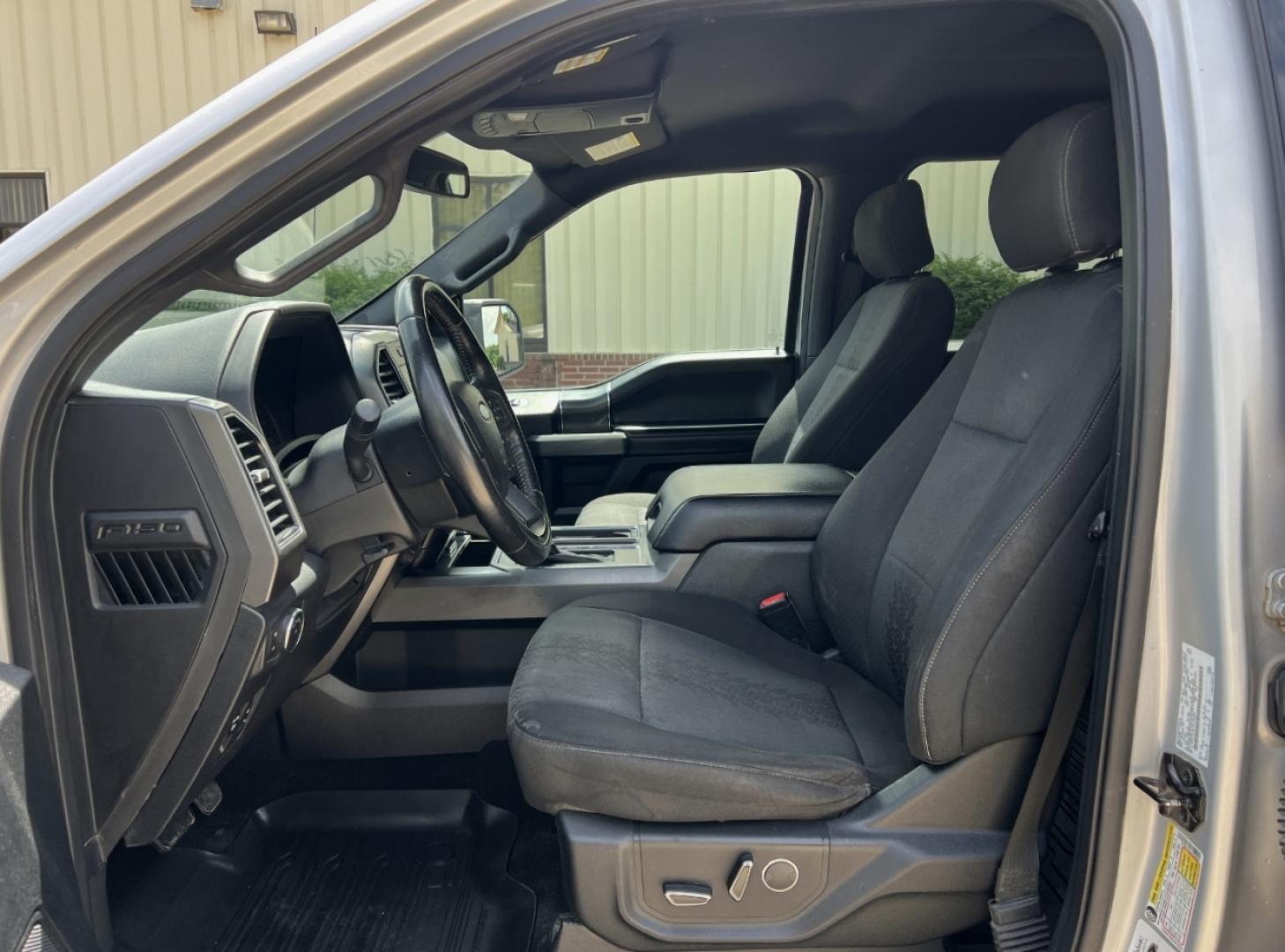 2018 SILVER /Black Cloth Ford F-150 XLT SuperCrew 5.5-ft. Bed 4WD (1FTEW1EG0JK) with an 3.5L V6 TURBO engine, Automatic transmission, located at 2990 Old Orchard Rd., Jackson, MO, 63755, 37.354214, -89.612106 - 2018 Ford F-150 XLT Local 1-Owner 124xxx miles 4x4 3.5L V6 Automatic Navigation Power/Heated Seats Backup Camera Bluetooth Remote Start Cruise Power Windows/Locks/Mirrors We have financing available and we accept trades! Fill out a credit application on our website or come by today! If - Photo#16