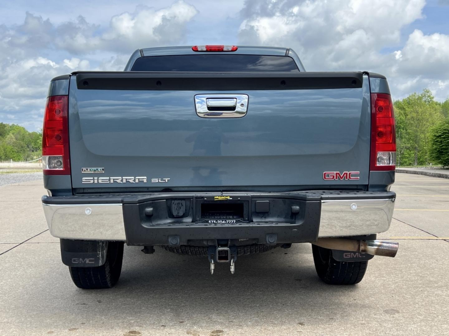 2012 BLUE /Gray Leather GMC Sierra 1500 SLT Crew Cab 4WD (3GTP2WE78CG) with an 5.3L V8 engine, Automatic transmission, located at 2990 Old Orchard Rd., Jackson, MO, 63755, 37.354214, -89.612106 - 2012 GMC Sierra 1500 SLT 126xxx miles 4x4 5.3L V8 Automatic Leather Power/Heated/Cooled Seats Cruise Remote Start Power Windows/Locks/Mirrors We have financing available and we accept trades! Fill out a credit application on our website or come by today! If you have any questions, give us - Photo#12