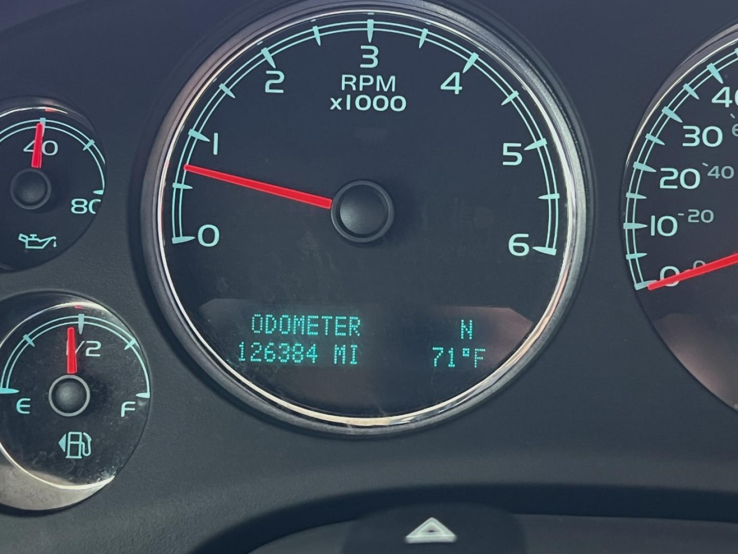 2012 BLUE /Gray Leather GMC Sierra 1500 SLT Crew Cab 4WD (3GTP2WE78CG) with an 5.3L V8 engine, Automatic transmission, located at 2990 Old Orchard Rd., Jackson, MO, 63755, 37.354214, -89.612106 - 2012 GMC Sierra 1500 SLT 126xxx miles 4x4 5.3L V8 Automatic Leather Power/Heated/Cooled Seats Cruise Remote Start Power Windows/Locks/Mirrors We have financing available and we accept trades! Fill out a credit application on our website or come by today! If you have any questions, give us - Photo#23