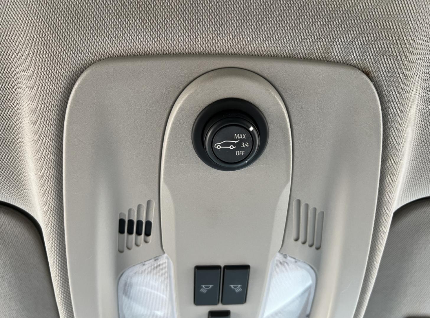 2016 WHITE /Black Cloth Chevrolet Equinox LT AWD (2GNFLFE36G6) with an 3.6L V6 engine, Automatic transmission, located at 2990 Old Orchard Rd., Jackson, MO, 63755, 37.354214, -89.612106 - 2016 Chevrolet Equinox LT 129xxx miles All Wheel Drive 3.6L V6 Automatic Navigation Power Driver Seat Heated Seats Backup Camera Bluetooth Remote Start Cruise Power Windows/Locks/Mirrors We have financing available and we accept trades! Fill out a credit application on our website or co - Photo#30