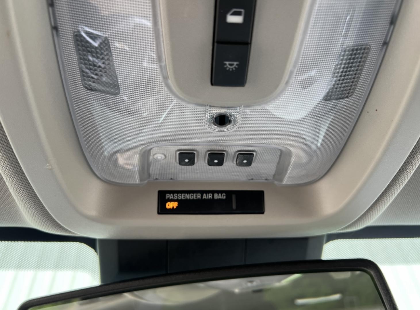 2016 WHITE /Black Cloth Chevrolet Equinox LT AWD (2GNFLFE36G6) with an 3.6L V6 engine, Automatic transmission, located at 2990 Old Orchard Rd., Jackson, MO, 63755, 37.354214, -89.612106 - 2016 Chevrolet Equinox LT 129xxx miles All Wheel Drive 3.6L V6 Automatic Navigation Power Driver Seat Heated Seats Backup Camera Bluetooth Remote Start Cruise Power Windows/Locks/Mirrors We have financing available and we accept trades! Fill out a credit application on our website or co - Photo#31