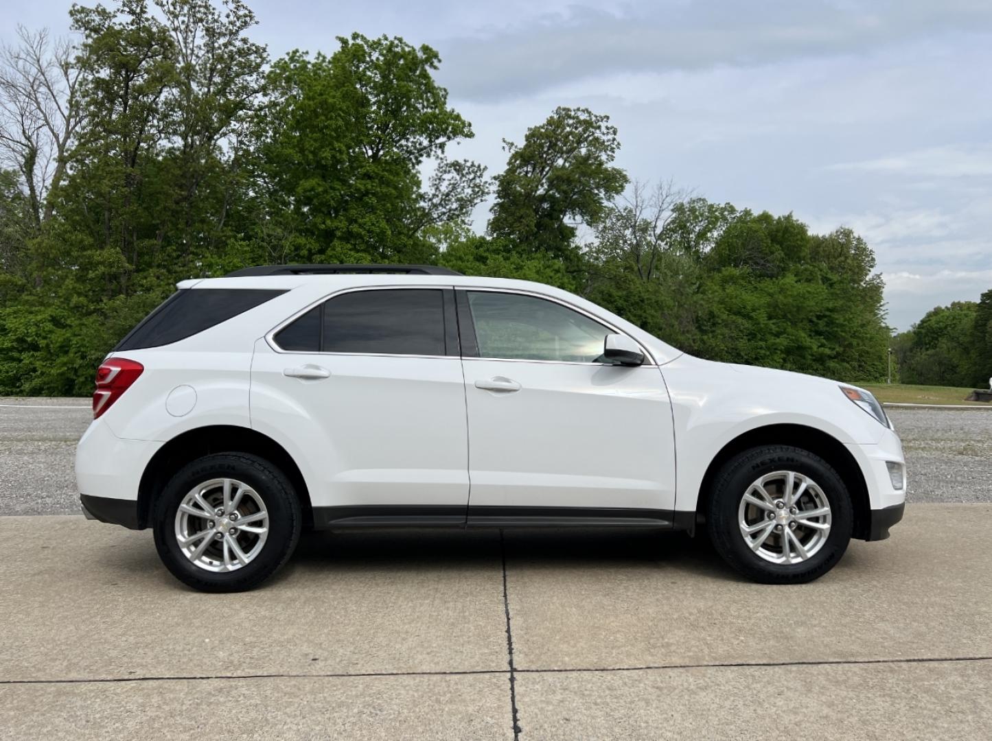 2016 WHITE /Black Cloth Chevrolet Equinox LT AWD (2GNFLFE36G6) with an 3.6L V6 engine, Automatic transmission, located at 2990 Old Orchard Rd., Jackson, MO, 63755, 37.354214, -89.612106 - 2016 Chevrolet Equinox LT 129xxx miles All Wheel Drive 3.6L V6 Automatic Navigation Power Driver Seat Heated Seats Backup Camera Bluetooth Remote Start Cruise Power Windows/Locks/Mirrors We have financing available and we accept trades! Fill out a credit application on our website or co - Photo#9