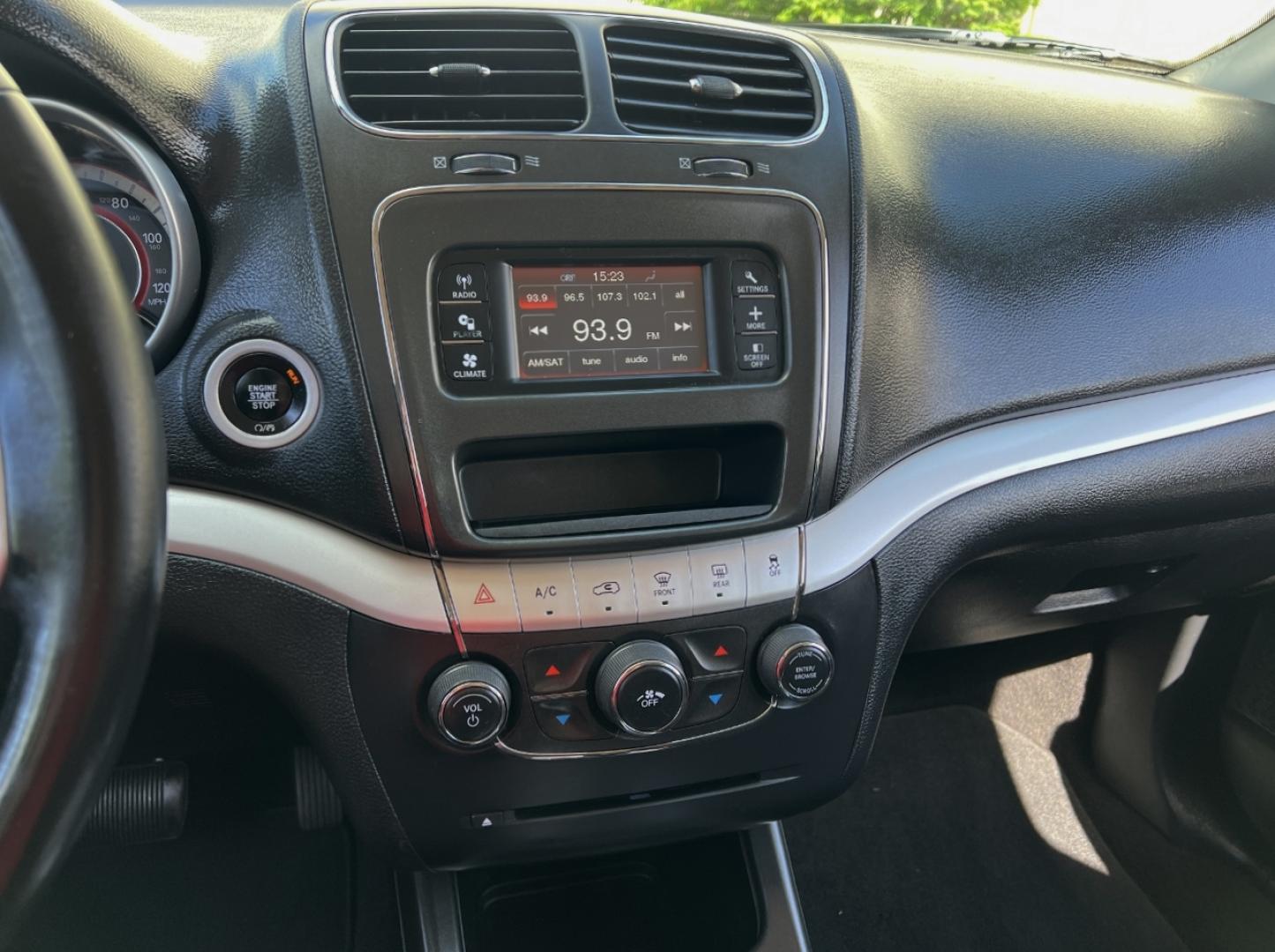 2018 RED /Black Cloth Dodge Journey SE (3C4PDCAB3JT) with an 2.4L 4 Cyl. engine, Automatic transmission, located at 2990 Old Orchard Rd., Jackson, MO, 63755, 37.354214, -89.612106 - 2018 Dodge Journey SE 88xxx miles Front Wheel Drive 2.4L 4 Cyl. Automatic 3rd Row Backup Camera Cruise Power Windows/Locks/Mirrors We have financing available and we accept trades! Fill out a credit application on our website or come by today! If you have any questions, give us a call at ( - Photo#22