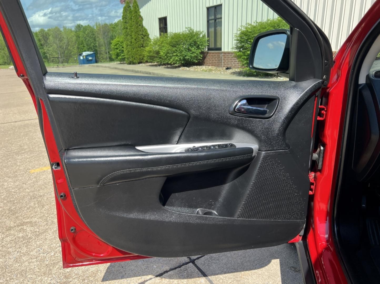 2018 RED /Black Cloth Dodge Journey SE (3C4PDCAB3JT) with an 2.4L 4 Cyl. engine, Automatic transmission, located at 2990 Old Orchard Rd., Jackson, MO, 63755, 37.354214, -89.612106 - 2018 Dodge Journey SE 88xxx miles Front Wheel Drive 2.4L 4 Cyl. Automatic 3rd Row Backup Camera Cruise Power Windows/Locks/Mirrors We have financing available and we accept trades! Fill out a credit application on our website or come by today! If you have any questions, give us a call at ( - Photo#9