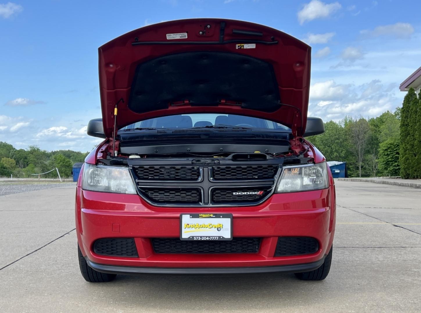 2018 RED /Black Cloth Dodge Journey SE (3C4PDCAB3JT) with an 2.4L 4 Cyl. engine, Automatic transmission, located at 2990 Old Orchard Rd., Jackson, MO, 63755, 37.354214, -89.612106 - 2018 Dodge Journey SE 88xxx miles Front Wheel Drive 2.4L 4 Cyl. Automatic 3rd Row Backup Camera Cruise Power Windows/Locks/Mirrors We have financing available and we accept trades! Fill out a credit application on our website or come by today! If you have any questions, give us a call at ( - Photo#29