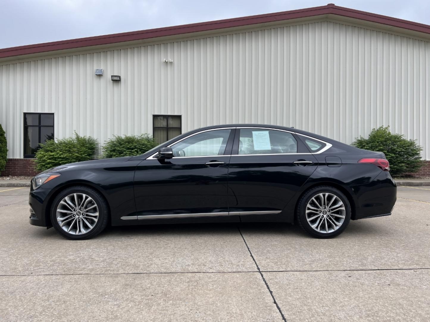 2016 BLACK /Tan Leather Hyundai Genesis 3.8L (KMHGN4JE3GU) with an 3.8L V6 engine, Automatic transmission, located at 506 S. Kingshighway, Cape Girardeau, MO, 63703, (573) 235-5000, 37.294994, -89.556206 - 2016 Hyundai Genesis 1-Owner 120xxx miles Rear Wheel Drive 3.8L V6 Automatic Leather Navigation Backup Camera Power/Heated/Cooled Seats Heated Steering Wheel Sunroof Bluetooth Cruise Power Windows/Locks/Mirrors We have financing available and we accept trades! Fill out a credit applic - Photo#8
