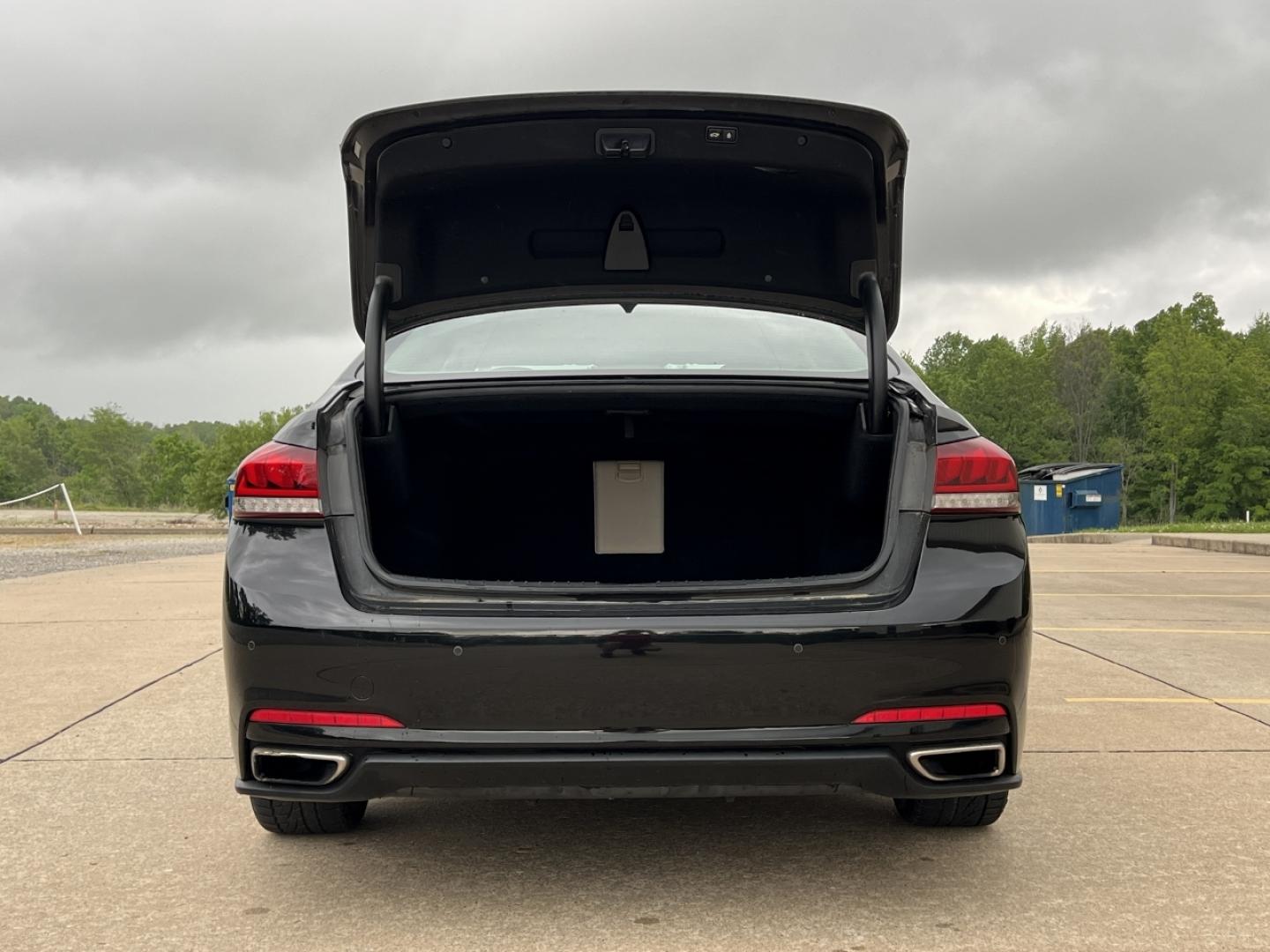 2016 BLACK /Tan Leather Hyundai Genesis 3.8L (KMHGN4JE3GU) with an 3.8L V6 engine, Automatic transmission, located at 506 S. Kingshighway, Cape Girardeau, MO, 63703, (573) 235-5000, 37.294994, -89.556206 - 2016 Hyundai Genesis 1-Owner 120xxx miles Rear Wheel Drive 3.8L V6 Automatic Leather Navigation Backup Camera Power/Heated/Cooled Seats Heated Steering Wheel Sunroof Bluetooth Cruise Power Windows/Locks/Mirrors We have financing available and we accept trades! Fill out a credit applic - Photo#20