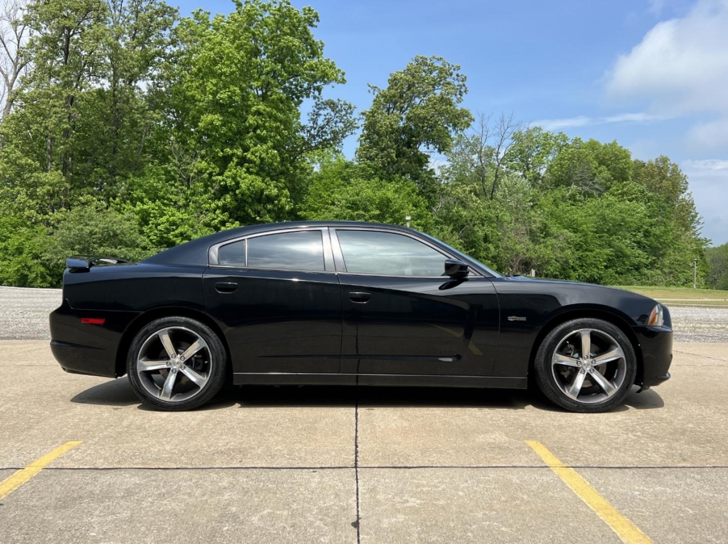 2014 BLACK /Black Leather Dodge Charger R/T (2C3CDXCT3EH) with an 5.7L V8 HEMI engine, Automatic transmission, located at 2990 Old Orchard Rd., Jackson, MO, 63755, 37.354214, -89.612106 - 2014 Dodge Charger R/T 100th Anniversary 107xxx miles Rear Wheel Drive 5.7L V8 HEMI Automatic Leather 20" Wheels Navigation Power/Heated Seats Heated Rear Seats Heated Steering Wheel Backup Camera Sunroof Bluetooth Remote Start Cruise Power Windows/Locks/Mirrors We have financing av - Photo#11