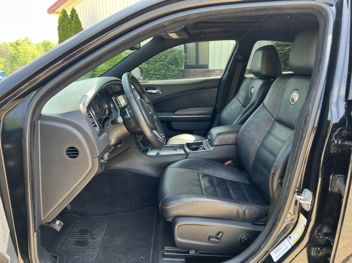 2014 BLACK /Black Leather Dodge Charger R/T (2C3CDXCT3EH) with an 5.7L V8 HEMI engine, Automatic transmission, located at 2990 Old Orchard Rd., Jackson, MO, 63755, 37.354214, -89.612106 - 2014 Dodge Charger R/T 100th Anniversary 107xxx miles Rear Wheel Drive 5.7L V8 HEMI Automatic Leather 20" Wheels Navigation Power/Heated Seats Heated Rear Seats Heated Steering Wheel Backup Camera Sunroof Bluetooth Remote Start Cruise Power Windows/Locks/Mirrors We have financing av - Photo#16