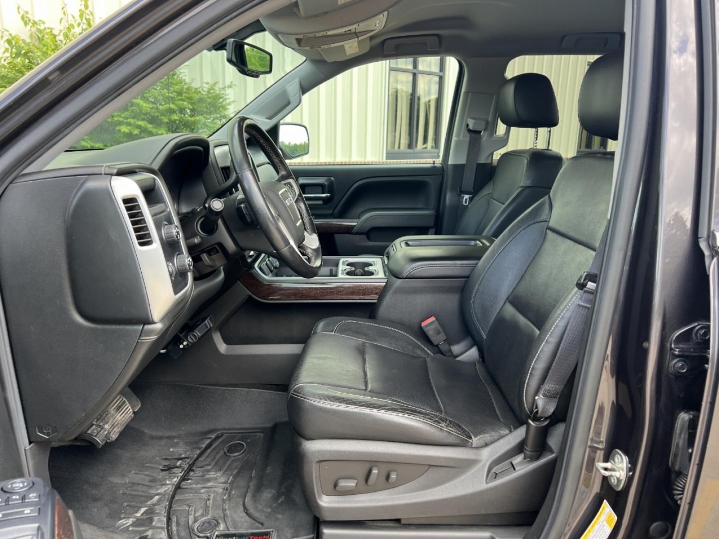 2015 GRAY /Black Leather GMC Sierra 1500 SLT Crew Cab 4x4 (3GTU2VEC2FG) with an 5.3L V8 engine, Automatic transmission, located at 506 S. Kingshighway, Cape Girardeau, MO, 63703, (573) 235-5000, 37.294994, -89.556206 - 2015 GMC Sierra 1500 SLT 1-Owner 123xxx miles 4x4 5.3L V8 Automatic Leather Navigation Power/Heated/Cooled Seats Backup Camera Bluetooth Remote Start Cruise Power Windows/Locks/Mirrors We have financing available and we accept trades! Fill out a credit application on our website or com - Photo#16