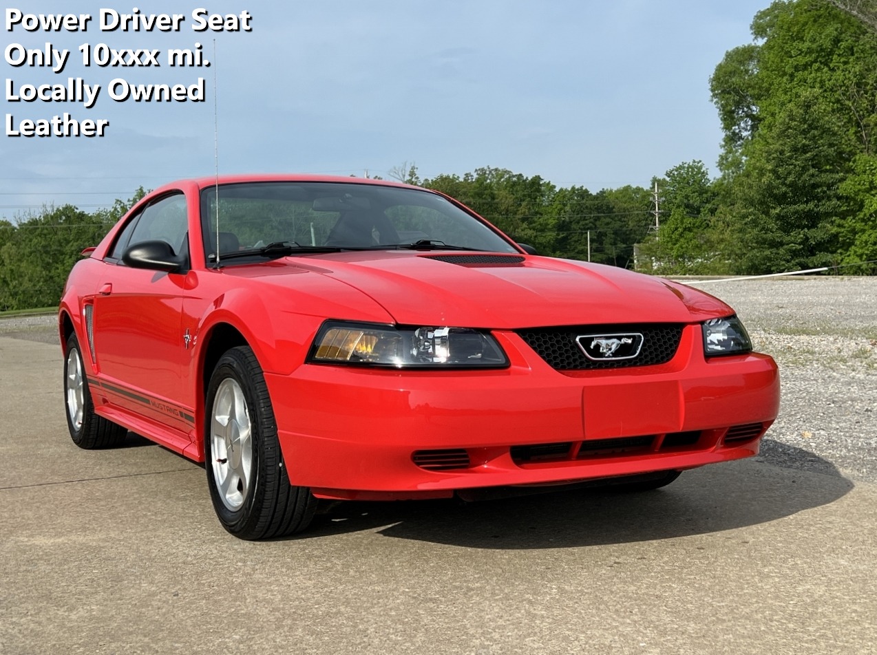 photo of 2001 Ford Mustang Coupe