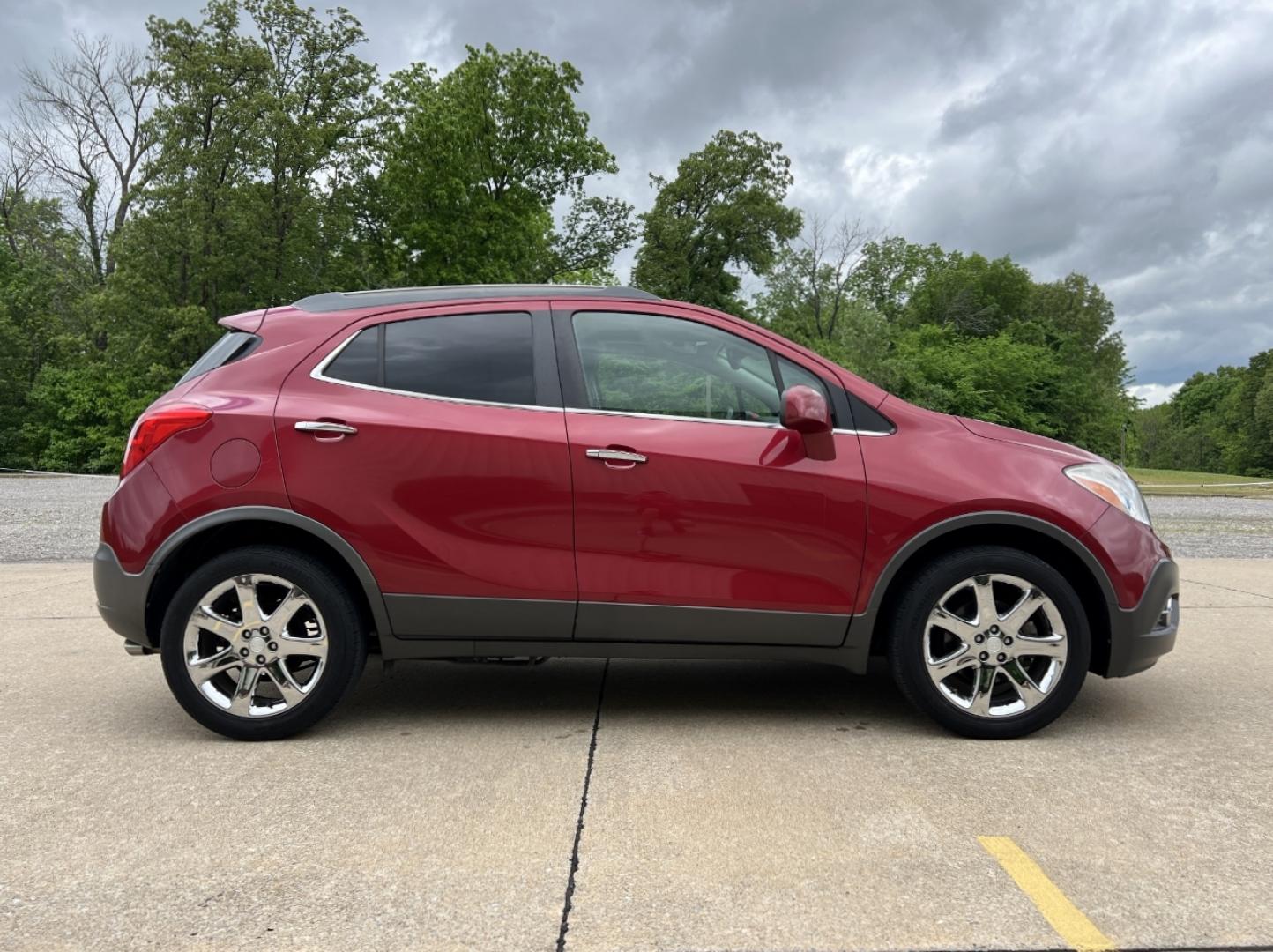 2013 RED /Gray Leather Buick Encore Leather FWD (KL4CJCSB9DB) with an 1.4L 4 Cyl. TURBO engine, Automatic transmission, located at 2990 Old Orchard Rd., Jackson, MO, 63755, 37.354214, -89.612106 - 2013 Buick Encore 109xxx miles Front Wheel Drive 1.4L 4 Cyl. Automatic Leather Backup Camera Power/Heated Seats Heated Steering Wheel Sunroof Bluetooth Cruise Remote Start Power Windows/Locks/Mirrors We have financing available and we accept trades! Fill out a credit application on our - Photo#7