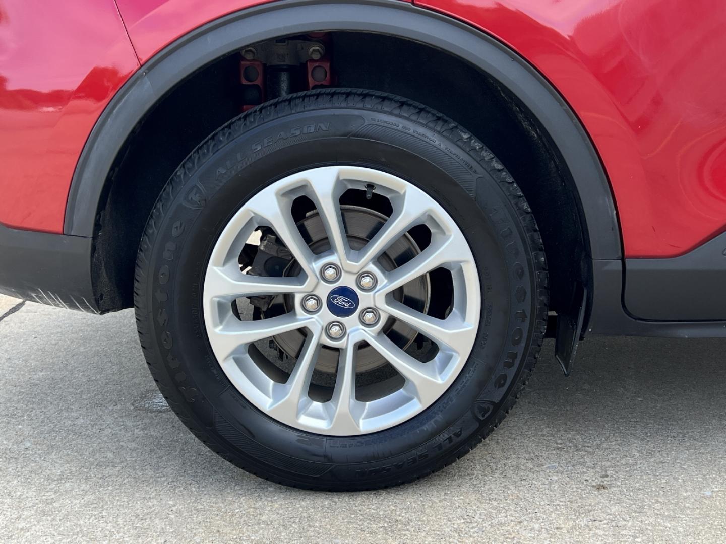 2020 RED /Gray Cloth Ford Escape SE (1FMCU0G65LU) with an 1.5L 3 Cyl. engine, Automatic transmission, located at 2990 Old Orchard Rd., Jackson, MO, 63755, 37.354214, -89.612106 - 2020 Ford Escape SE 1-Owner 105xxx miles Front Wheel Drive 1.5L 3 Cyl. Automatic Backup Camera Heated Seats Power Driver Seat Bluetooth Cruise Power Windows/Locks/Mirrors We have financing available and we accept trades! Fill out a credit application on our website or come by today! If - Photo#36