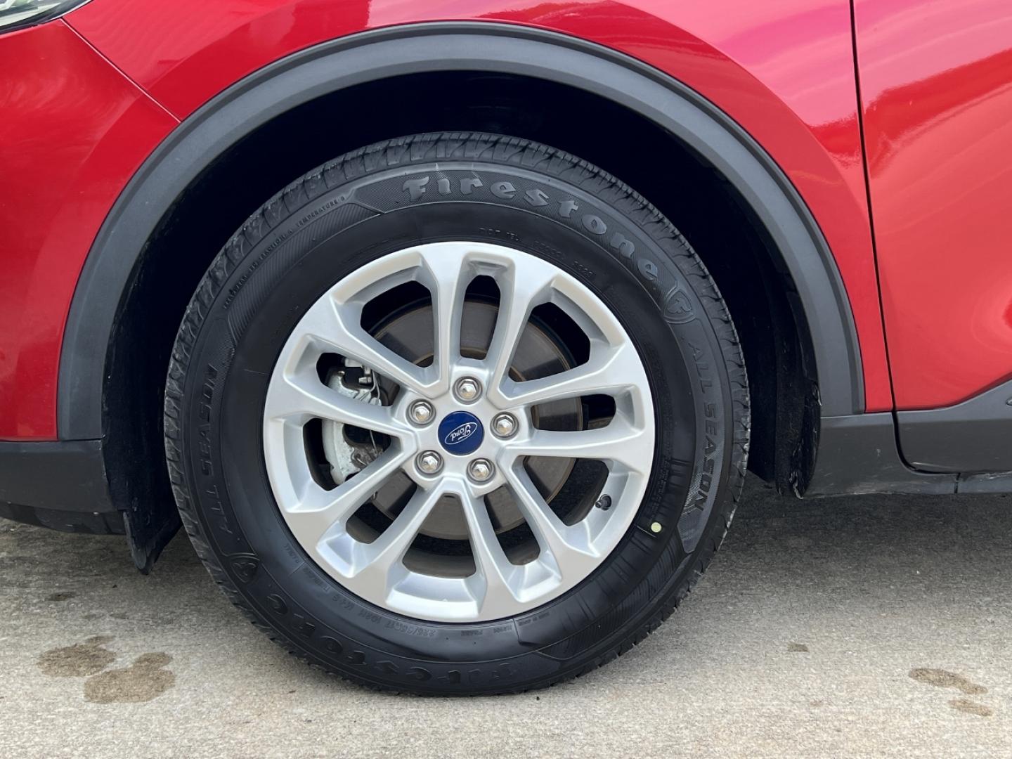2020 RED /Gray Cloth Ford Escape SE (1FMCU0G65LU) with an 1.5L 3 Cyl. engine, Automatic transmission, located at 2990 Old Orchard Rd., Jackson, MO, 63755, 37.354214, -89.612106 - 2020 Ford Escape SE 1-Owner 105xxx miles Front Wheel Drive 1.5L 3 Cyl. Automatic Backup Camera Heated Seats Power Driver Seat Bluetooth Cruise Power Windows/Locks/Mirrors We have financing available and we accept trades! Fill out a credit application on our website or come by today! If - Photo#33