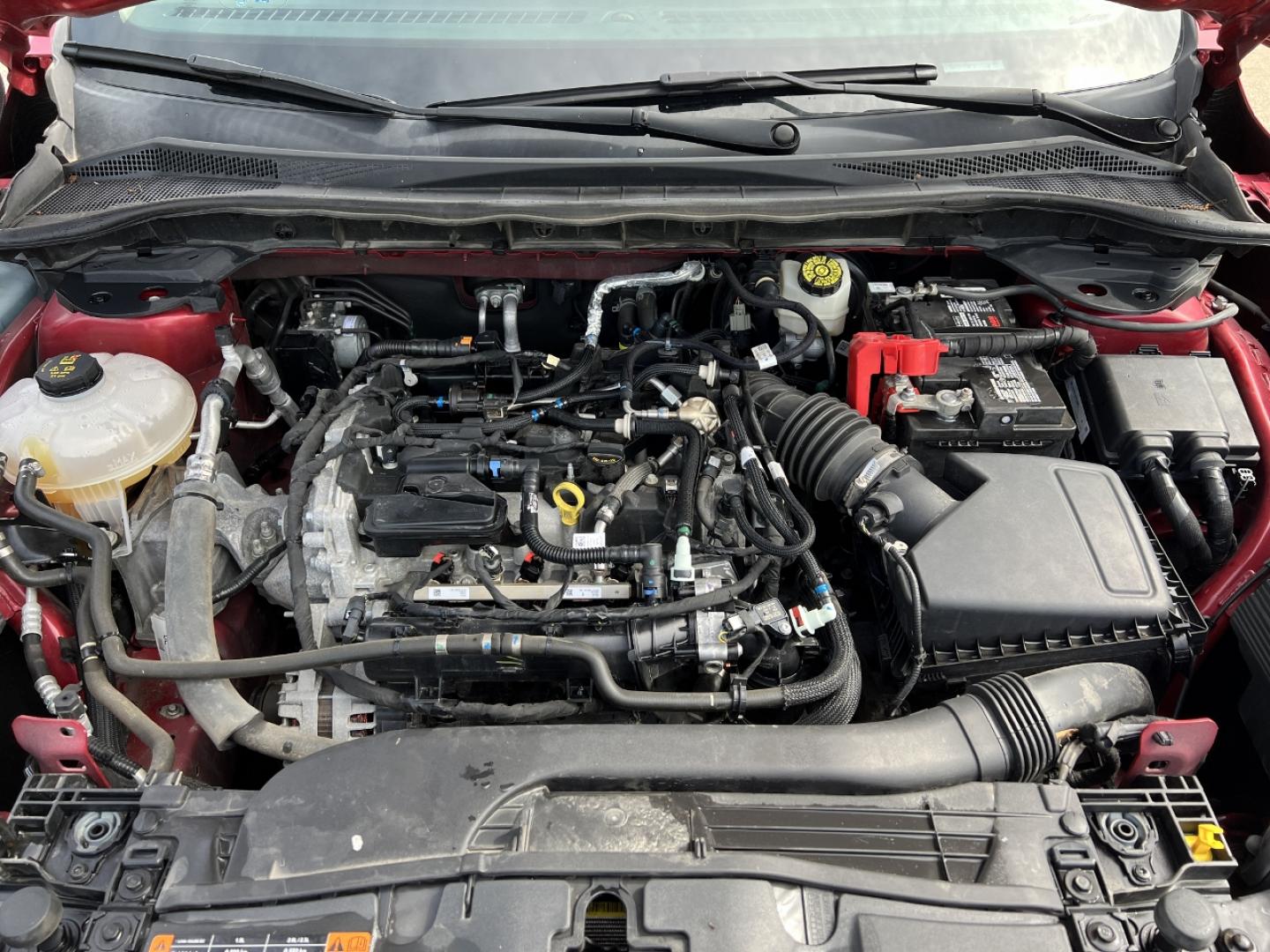 2020 RED /Gray Cloth Ford Escape SE (1FMCU0G65LU) with an 1.5L 3 Cyl. engine, Automatic transmission, located at 2990 Old Orchard Rd., Jackson, MO, 63755, 37.354214, -89.612106 - 2020 Ford Escape SE 1-Owner 105xxx miles Front Wheel Drive 1.5L 3 Cyl. Automatic Backup Camera Heated Seats Power Driver Seat Bluetooth Cruise Power Windows/Locks/Mirrors We have financing available and we accept trades! Fill out a credit application on our website or come by today! If - Photo#32