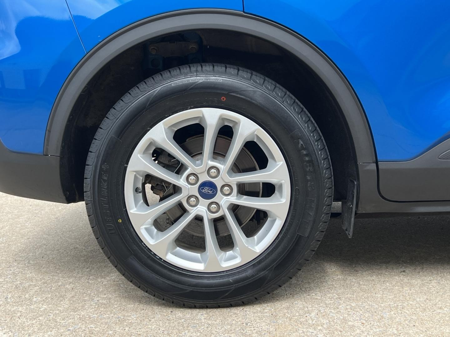 2020 BLUE /Gray Cloth Ford Escape SE (1FMCU0G64LU) with an 1.5L 3 Cyl. engine, Automatic transmission, located at 2990 Old Orchard Rd., Jackson, MO, 63755, 37.354214, -89.612106 - 2020 Ford Escape SE 1-Owner 105xxx miles Front Wheel Drive 1.5L 3 Cyl. Automatic New Tires Backup Camera Power Driver Seat Heated Seats Bluetooth Cruise Power Windows/Locks/Mirrors We have financing available and we accept trades! Fill out a credit application on our website or come by - Photo#35