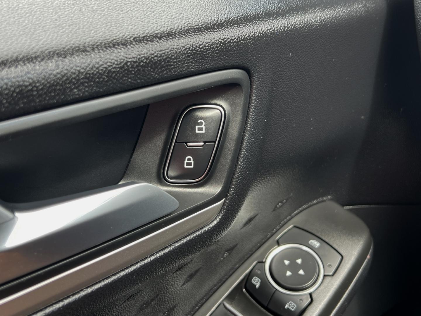 2020 BLUE /Gray Cloth Ford Escape SE (1FMCU0G64LU) with an 1.5L 3 Cyl. engine, Automatic transmission, located at 2990 Old Orchard Rd., Jackson, MO, 63755, 37.354214, -89.612106 - 2020 Ford Escape SE 1-Owner 105xxx miles Front Wheel Drive 1.5L 3 Cyl. Automatic New Tires Backup Camera Power Driver Seat Heated Seats Bluetooth Cruise Power Windows/Locks/Mirrors We have financing available and we accept trades! Fill out a credit application on our website or come by - Photo#27