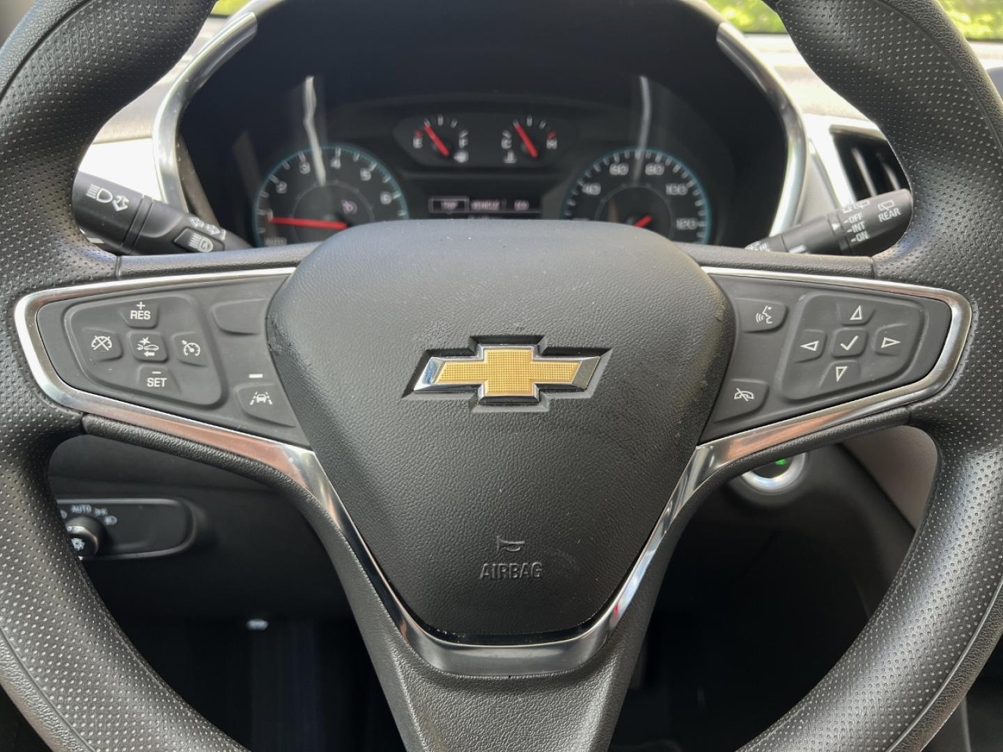 2021 WHITE /Gray Cloth Chevrolet Equinox LS 2WD (3GNAXHEVXMS) with an 1.5L 4 Cyl. Turbo engine, Automatic transmission, located at 2990 Old Orchard Rd., Jackson, MO, 63755, 37.354214, -89.612106 - 2021 Chevrolet Equinox LS 1-Owner 131xxx miles Front Wheel Drive 1.5L 4 Cyl. Automatic Backup Camera Power Driver Seat Bluetooth Cruise Power Windows/Locks/Mirrors We have financing available and we accept trades! Fill out a credit application on our website or come by today! If you have - Photo#20
