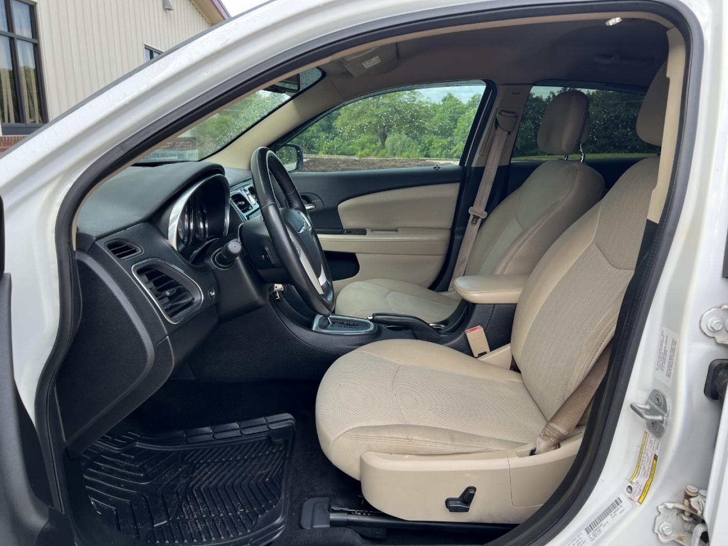 2013 WHITE /Tan Cloth Chrysler 200 Touring (1C3CCBBB2DN) with an 2.4L 4 Cyl. engine, Automatic transmission, located at 2990 Old Orchard Rd., Jackson, MO, 63755, 37.354214, -89.612106 - 2013 Chrysler 200 Touring 102xxx miles Front Wheel Drive 2.4L 4 Cyl. Automatic Power Driver Seat Heated Seats Cruise Remote Start Power Windows/Locks/Mirrors We have financing available and we accept trades! Fill out a credit application on our website or come by today! If you have any qu - Photo#13