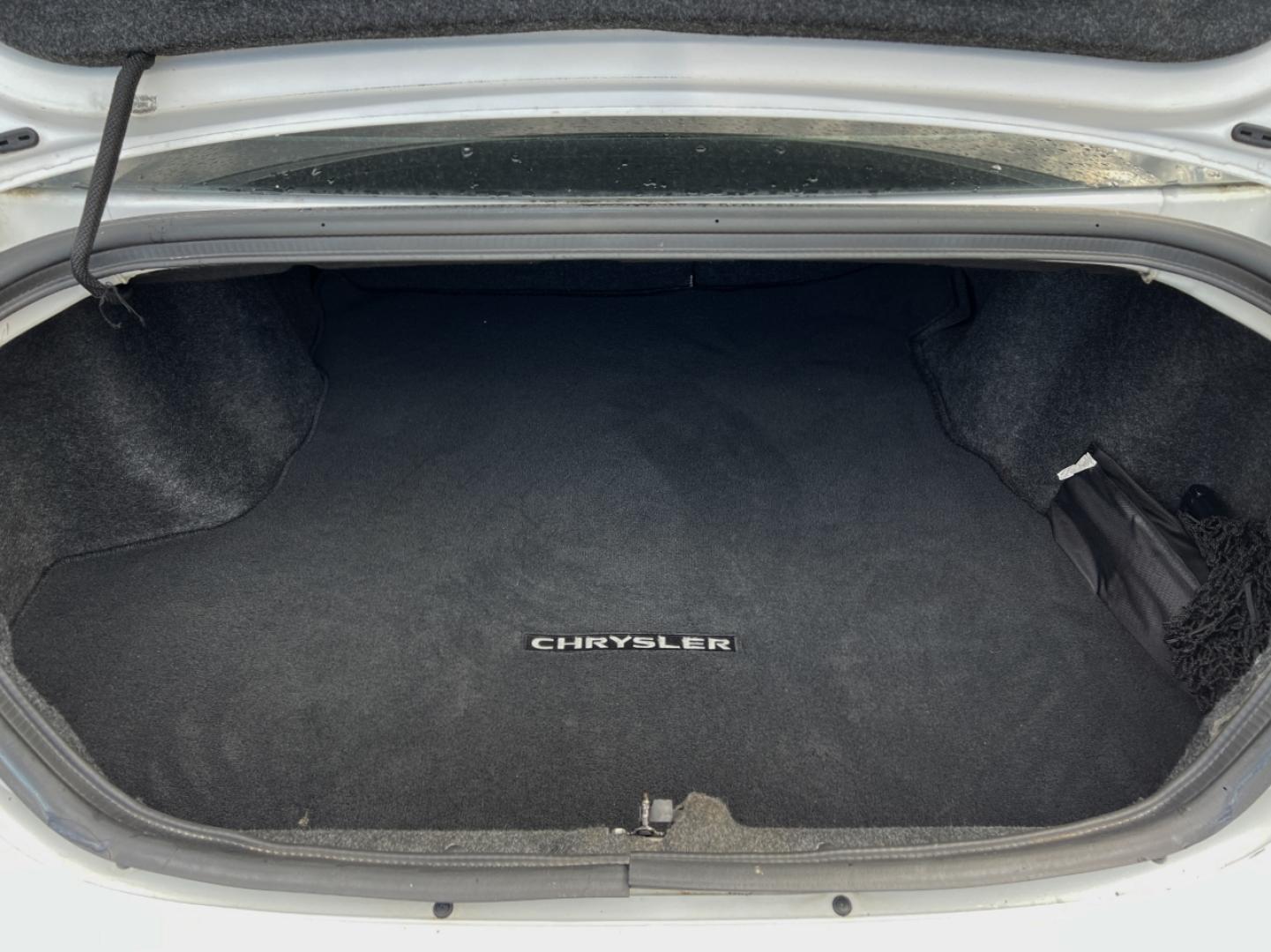 2013 WHITE /Tan Cloth Chrysler 200 Touring (1C3CCBBB2DN) with an 2.4L 4 Cyl. engine, Automatic transmission, located at 2990 Old Orchard Rd., Jackson, MO, 63755, 37.354214, -89.612106 - 2013 Chrysler 200 Touring 102xxx miles Front Wheel Drive 2.4L 4 Cyl. Automatic Power Driver Seat Heated Seats Cruise Remote Start Power Windows/Locks/Mirrors We have financing available and we accept trades! Fill out a credit application on our website or come by today! If you have any qu - Photo#19
