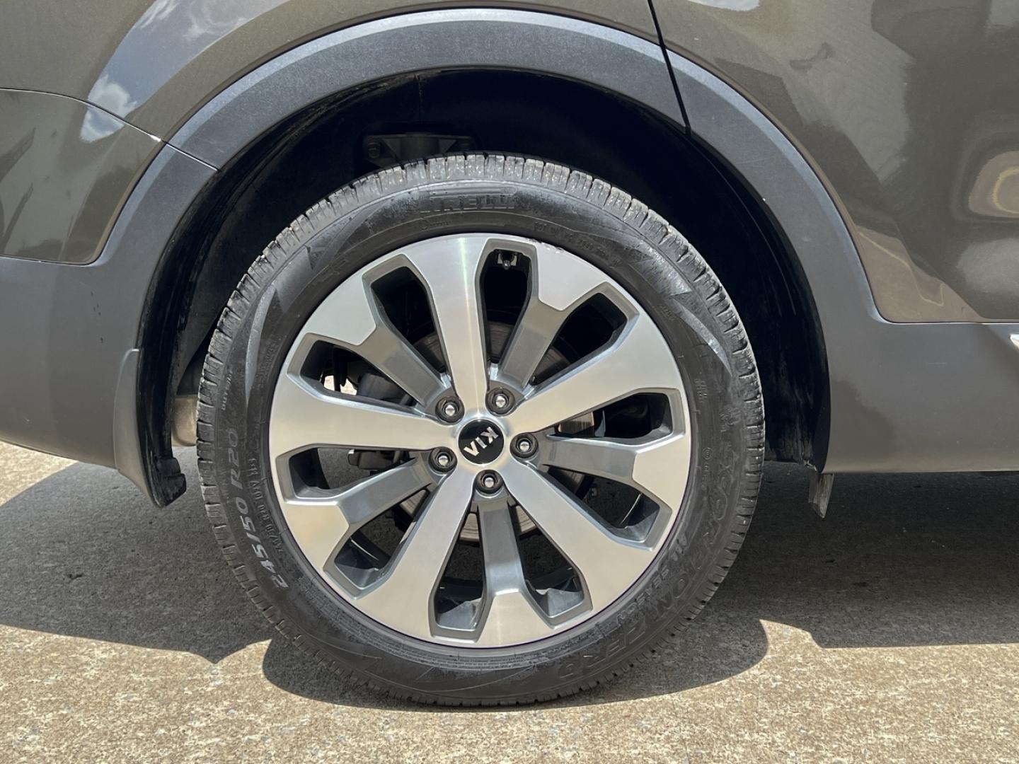 2021 GREEN /Gray Leather Kia Telluride S AWD (5XYP6DHC9MG) with an 3.8L V6 engine, Automatic transmission, located at 506 S. Kingshighway, Cape Girardeau, MO, 63703, (573) 235-5000, 37.294994, -89.556206 - 2021 Kia Telluride S 1-Owner Only 22xxx miles All Wheel Drive 3.8L V6 Automatic Leather 3rd Row Backup Camera Power Driver Seat Heated Seats Sunroof Bluetooth Cruise Remote Start Power Windows/Locks/Mirrors We have financing available and we accept trades! Fill out a credit applicati - Photo#42