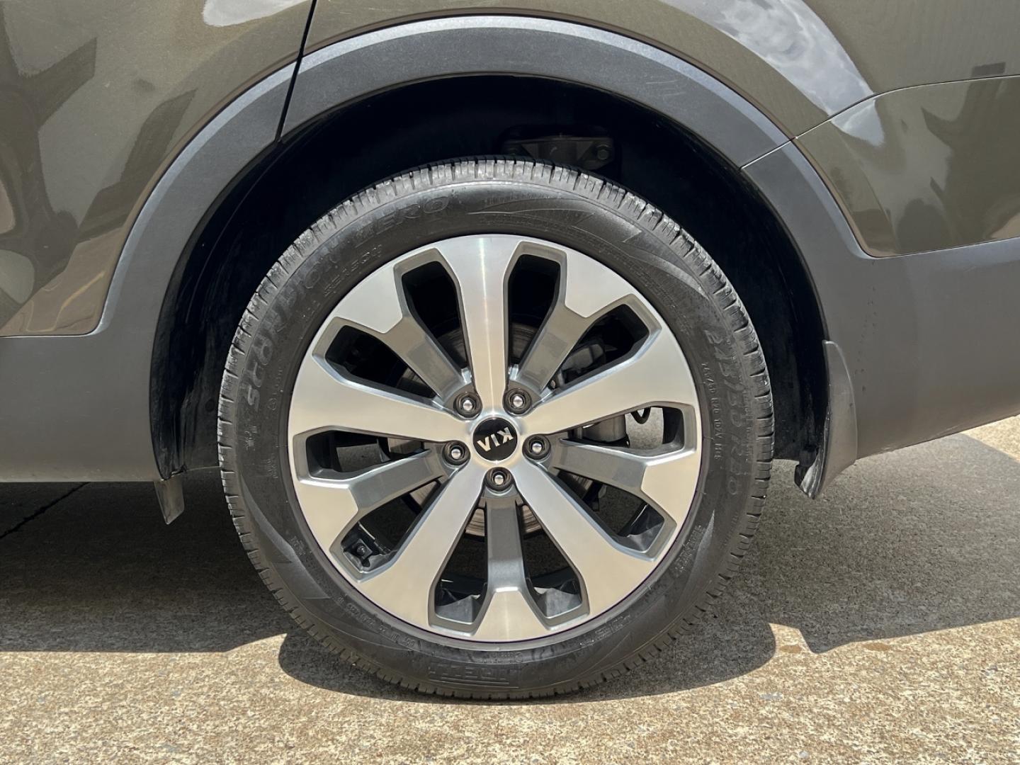 2021 GREEN /Gray Leather Kia Telluride S AWD (5XYP6DHC9MG) with an 3.8L V6 engine, Automatic transmission, located at 506 S. Kingshighway, Cape Girardeau, MO, 63703, (573) 235-5000, 37.294994, -89.556206 - 2021 Kia Telluride S 1-Owner Only 22xxx miles All Wheel Drive 3.8L V6 Automatic Leather 3rd Row Backup Camera Power Driver Seat Heated Seats Sunroof Bluetooth Cruise Remote Start Power Windows/Locks/Mirrors We have financing available and we accept trades! Fill out a credit applicati - Photo#41
