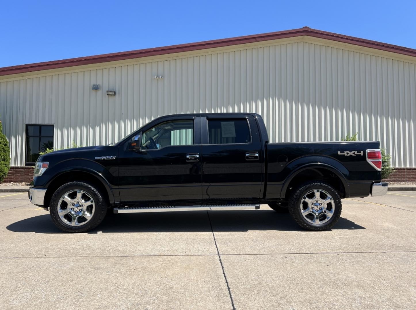 2013 BLACK /Tan Leather Ford F-150 Lariat SuperCrew 6.5-ft. Bed 4WD (1FTFW1EF4DK) with an 5.0L V8 engine, Automatic transmission, located at 506 S. Kingshighway, Cape Girardeau, MO, 63703, (573) 235-5000, 37.294994, -89.556206 - 2013 Ford F-150 Lariat 103xxx miles 4x4 5.0L V8 Automatic Leather Navigation Backup Camera Power/Heated/Cooled Seats Sunroof Bluetooth Remote Start Cruise Power Windows/Locks/Mirrors We have financing available and we accept trades! Fill out a credit application on our website or come - Photo#10
