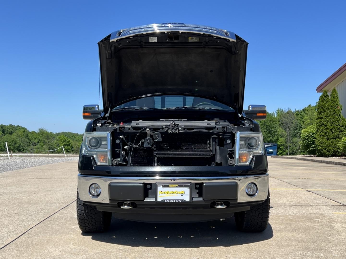 2013 BLACK /Tan Leather Ford F-150 Lariat SuperCrew 6.5-ft. Bed 4WD (1FTFW1EF4DK) with an 5.0L V8 engine, Automatic transmission, located at 506 S. Kingshighway, Cape Girardeau, MO, 63703, (573) 235-5000, 37.294994, -89.556206 - 2013 Ford F-150 Lariat 103xxx miles 4x4 5.0L V8 Automatic Leather Navigation Backup Camera Power/Heated/Cooled Seats Sunroof Bluetooth Remote Start Cruise Power Windows/Locks/Mirrors We have financing available and we accept trades! Fill out a credit application on our website or come - Photo#37