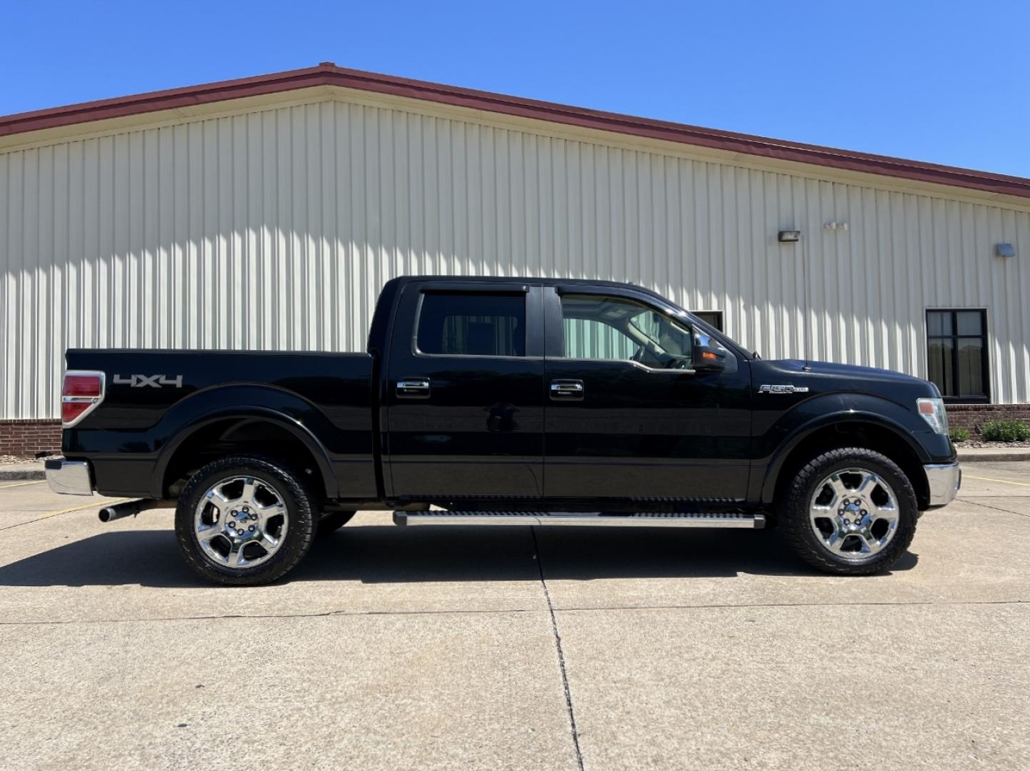 2013 BLACK /Tan Leather Ford F-150 Lariat SuperCrew 6.5-ft. Bed 4WD (1FTFW1EF4DK) with an 5.0L V8 engine, Automatic transmission, located at 506 S. Kingshighway, Cape Girardeau, MO, 63703, (573) 235-5000, 37.294994, -89.556206 - 2013 Ford F-150 Lariat 103xxx miles 4x4 5.0L V8 Automatic Leather Navigation Backup Camera Power/Heated/Cooled Seats Sunroof Bluetooth Remote Start Cruise Power Windows/Locks/Mirrors We have financing available and we accept trades! Fill out a credit application on our website or come - Photo#11