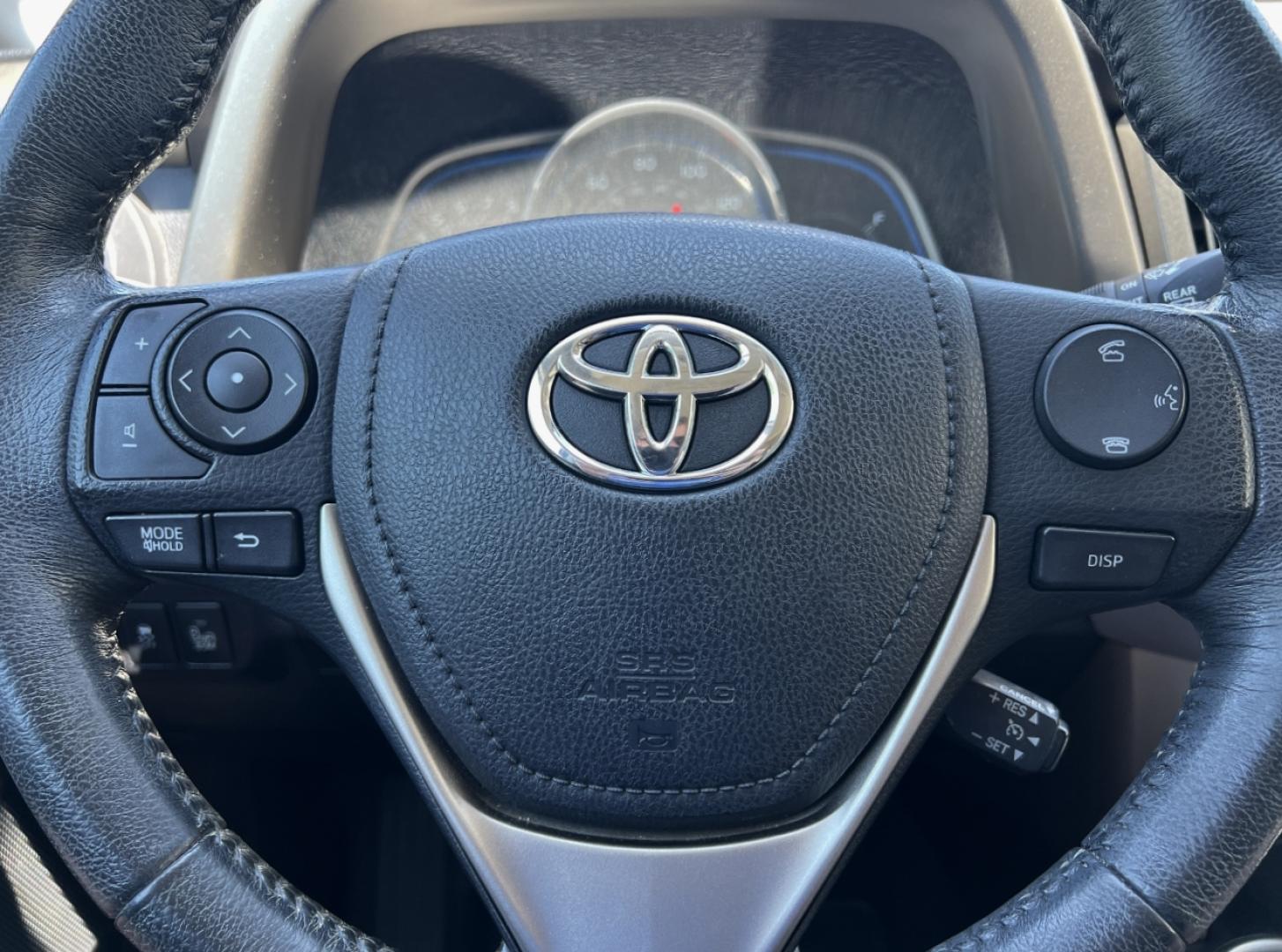 2013 RED /Gray Leather Toyota RAV4 Limited AWD (2T3DFREV4DW) with an 2.5L 4 Cyl. engine, Automatic transmission, located at 506 S. Kingshighway, Cape Girardeau, MO, 63703, (573) 235-5000, 37.294994, -89.556206 - 2013 Toyota RAV4 Limited 121xxx miles All Wheel Drive 2.5L 4 Cyl. Automatic Leather Backup Camera Sunroof Power Driver Seat Heated Seats Bluetooth Cruise Power Windows/Locks/Mirrors We have financing available and we accept trades! Fill out a credit application on our website or come by - Photo#23