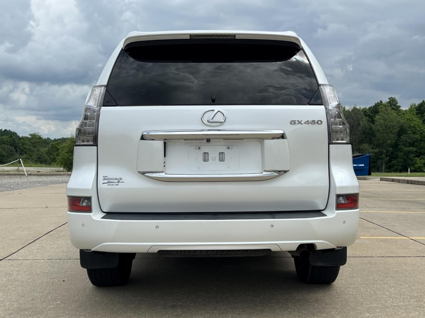 2015 WHITE /Tan Leather Lexus GX 460 Base (JTJBM7FX8F5) with an 4.6L V8 engine, Automatic transmission, located at 2990 Old Orchard Rd., Jackson, MO, 63755, 37.354214, -89.612106 - 2015 Lexus GX 460 123xxx miles 4 Wheel Drive 4.6L V8 Automatic Leather 3rd Row Rear Entertainment Navigation Power/Heated/Cooled Seats Heated Rear Seats Backup Camera Sunroof Bluetooth Cruise Power Windows/Locks/Mirrors We have financing available and we accept trades! Fill out a cre - Photo#15