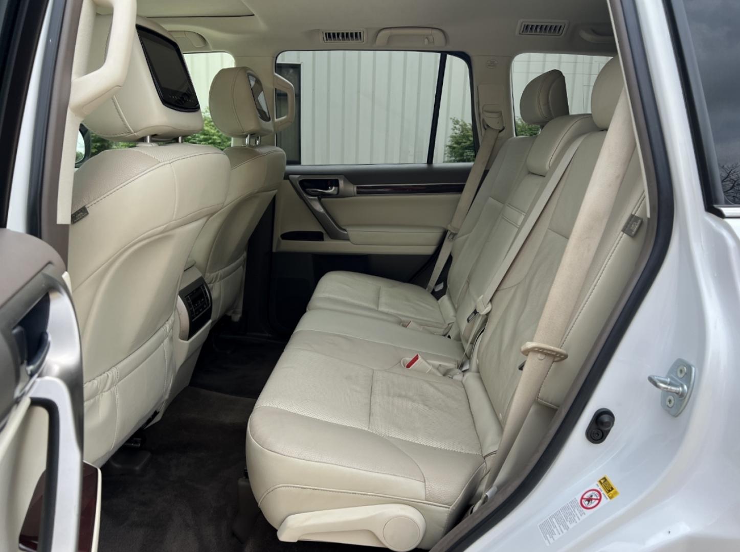 2015 WHITE /Tan Leather Lexus GX 460 Base (JTJBM7FX8F5) with an 4.6L V8 engine, Automatic transmission, located at 2990 Old Orchard Rd., Jackson, MO, 63755, 37.354214, -89.612106 - 2015 Lexus GX 460 123xxx miles 4 Wheel Drive 4.6L V8 Automatic Leather 3rd Row Rear Entertainment Navigation Power/Heated/Cooled Seats Heated Rear Seats Backup Camera Sunroof Bluetooth Cruise Power Windows/Locks/Mirrors We have financing available and we accept trades! Fill out a cre - Photo#21