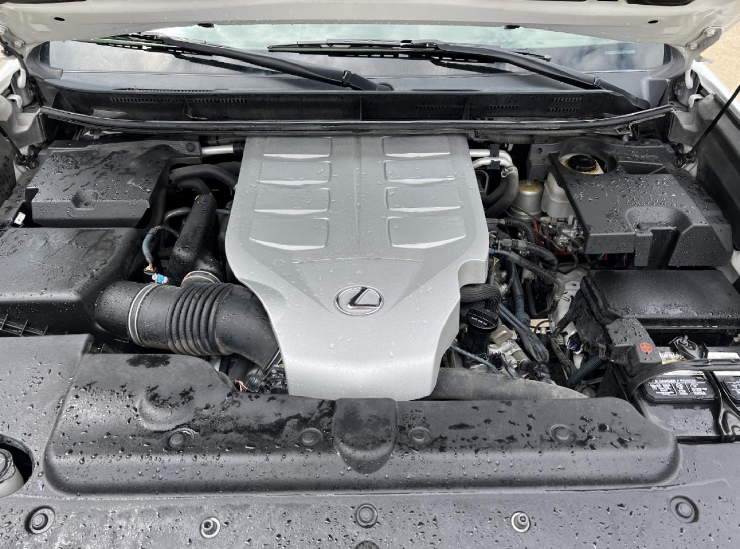 2015 WHITE /Tan Leather Lexus GX 460 Base (JTJBM7FX8F5) with an 4.6L V8 engine, Automatic transmission, located at 2990 Old Orchard Rd., Jackson, MO, 63755, 37.354214, -89.612106 - 2015 Lexus GX 460 123xxx miles 4 Wheel Drive 4.6L V8 Automatic Leather 3rd Row Rear Entertainment Navigation Power/Heated/Cooled Seats Heated Rear Seats Backup Camera Sunroof Bluetooth Cruise Power Windows/Locks/Mirrors We have financing available and we accept trades! Fill out a cre - Photo#41