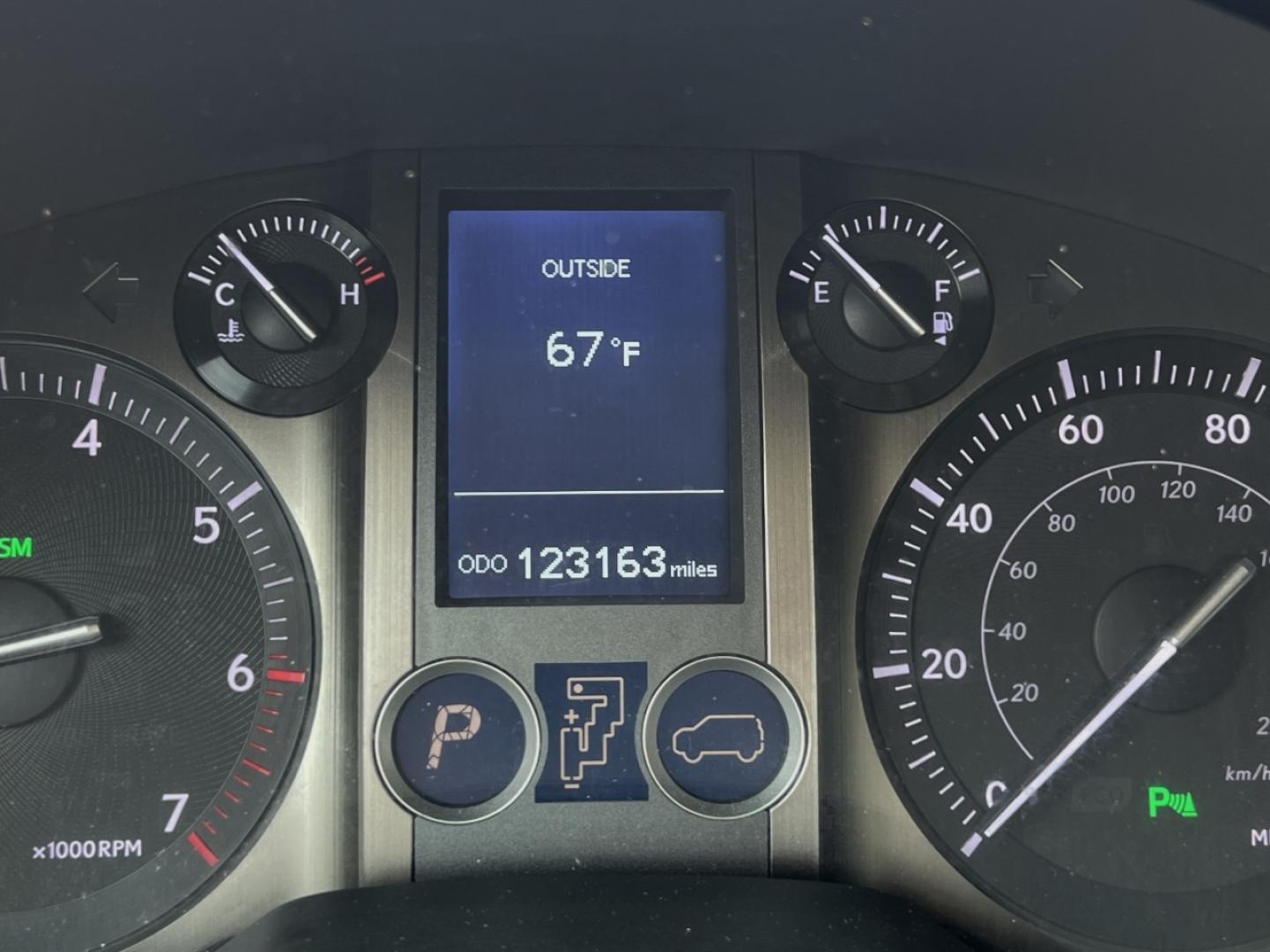 2015 WHITE /Tan Leather Lexus GX 460 Base (JTJBM7FX8F5) with an 4.6L V8 engine, Automatic transmission, located at 2990 Old Orchard Rd., Jackson, MO, 63755, 37.354214, -89.612106 - 2015 Lexus GX 460 123xxx miles 4 Wheel Drive 4.6L V8 Automatic Leather 3rd Row Rear Entertainment Navigation Power/Heated/Cooled Seats Heated Rear Seats Backup Camera Sunroof Bluetooth Cruise Power Windows/Locks/Mirrors We have financing available and we accept trades! Fill out a cre - Photo#26