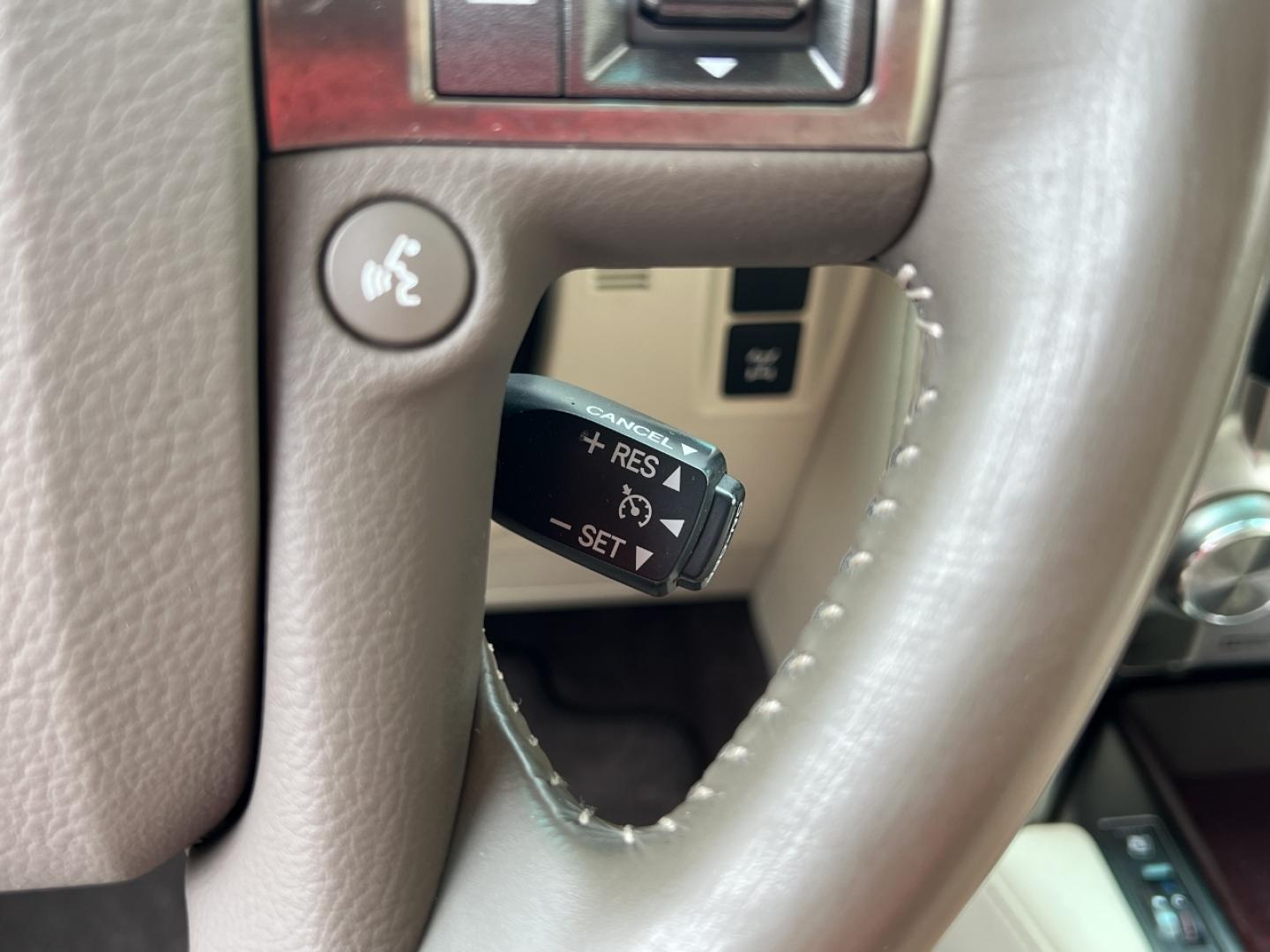 2015 WHITE /Tan Leather Lexus GX 460 Base (JTJBM7FX8F5) with an 4.6L V8 engine, Automatic transmission, located at 2990 Old Orchard Rd., Jackson, MO, 63755, 37.354214, -89.612106 - 2015 Lexus GX 460 123xxx miles 4 Wheel Drive 4.6L V8 Automatic Leather 3rd Row Rear Entertainment Navigation Power/Heated/Cooled Seats Heated Rear Seats Backup Camera Sunroof Bluetooth Cruise Power Windows/Locks/Mirrors We have financing available and we accept trades! Fill out a cre - Photo#28