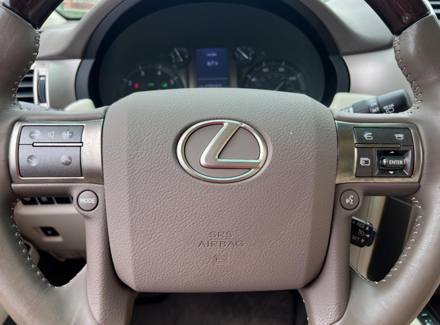 2015 WHITE /Tan Leather Lexus GX 460 Base (JTJBM7FX8F5) with an 4.6L V8 engine, Automatic transmission, located at 2990 Old Orchard Rd., Jackson, MO, 63755, 37.354214, -89.612106 - 2015 Lexus GX 460 123xxx miles 4 Wheel Drive 4.6L V8 Automatic Leather 3rd Row Rear Entertainment Navigation Power/Heated/Cooled Seats Heated Rear Seats Backup Camera Sunroof Bluetooth Cruise Power Windows/Locks/Mirrors We have financing available and we accept trades! Fill out a cre - Photo#27