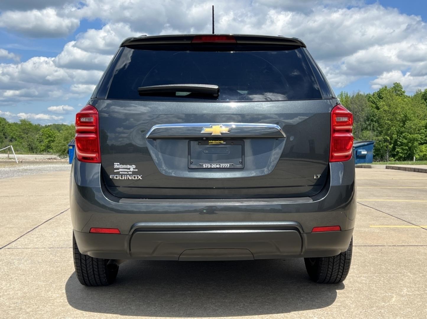 2017 GRAY /Black Cloth Chevrolet Equinox LT 2WD (2GNALCEKXH1) with an 2.4L 4 Cyl. engine, Automatic transmission, located at 2990 Old Orchard Rd., Jackson, MO, 63755, 37.354214, -89.612106 - 2017 Chevrolet Equinox LT 131xxx miles Front Wheel Drive 2.4L 4 Cyl. Automatic Backup Camera Bluetooth Cruise Power Windows/Locks/Mirrors We have financing available and we accept trades! Fill out a credit application on our website or come by today! If you have any questions, give us a ca - Photo#8