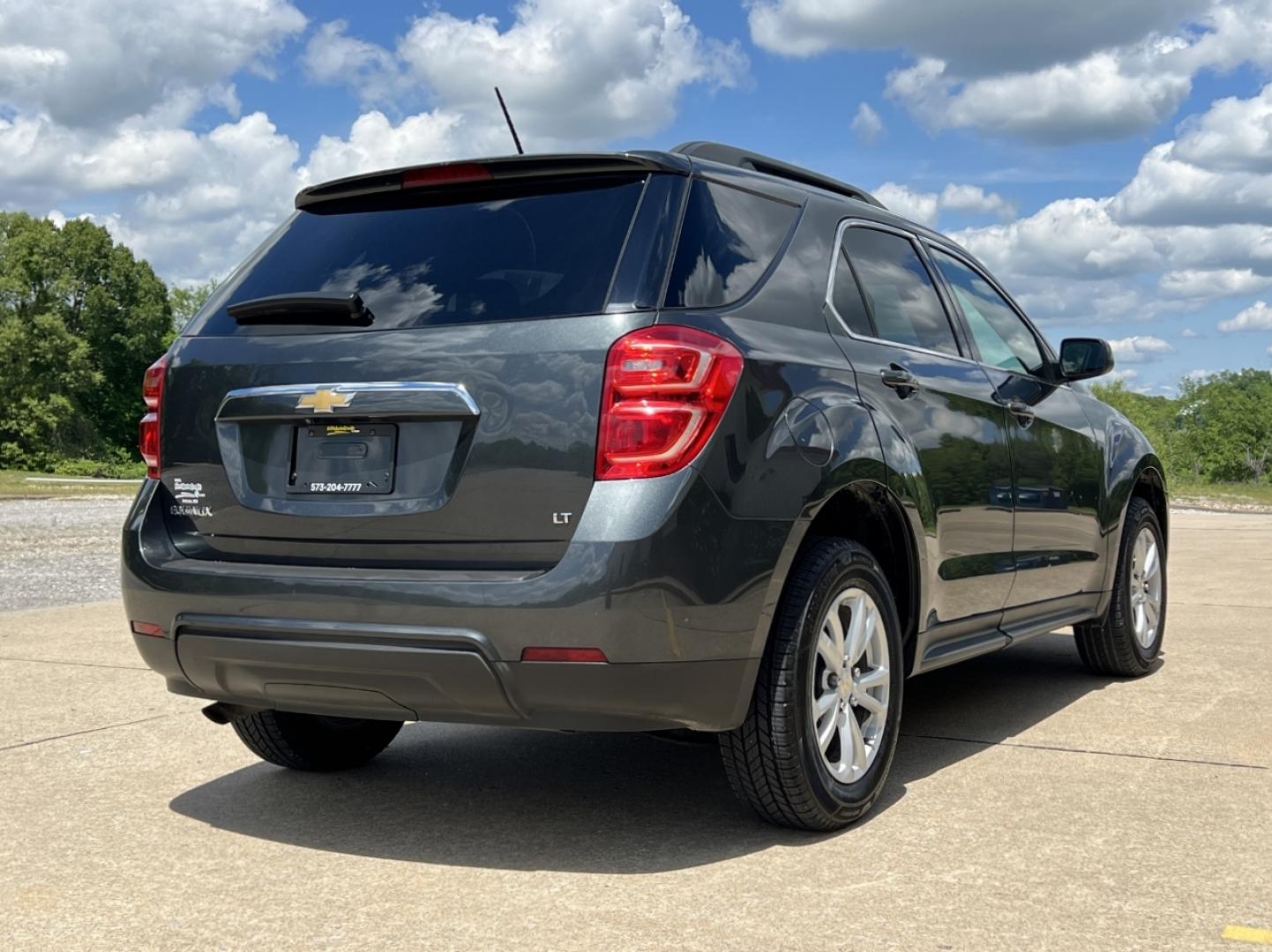 2017 GRAY /Black Cloth Chevrolet Equinox LT 2WD (2GNALCEKXH1) with an 2.4L 4 Cyl. engine, Automatic transmission, located at 2990 Old Orchard Rd., Jackson, MO, 63755, 37.354214, -89.612106 - 2017 Chevrolet Equinox LT 131xxx miles Front Wheel Drive 2.4L 4 Cyl. Automatic Backup Camera Bluetooth Cruise Power Windows/Locks/Mirrors We have financing available and we accept trades! Fill out a credit application on our website or come by today! If you have any questions, give us a ca - Photo#6
