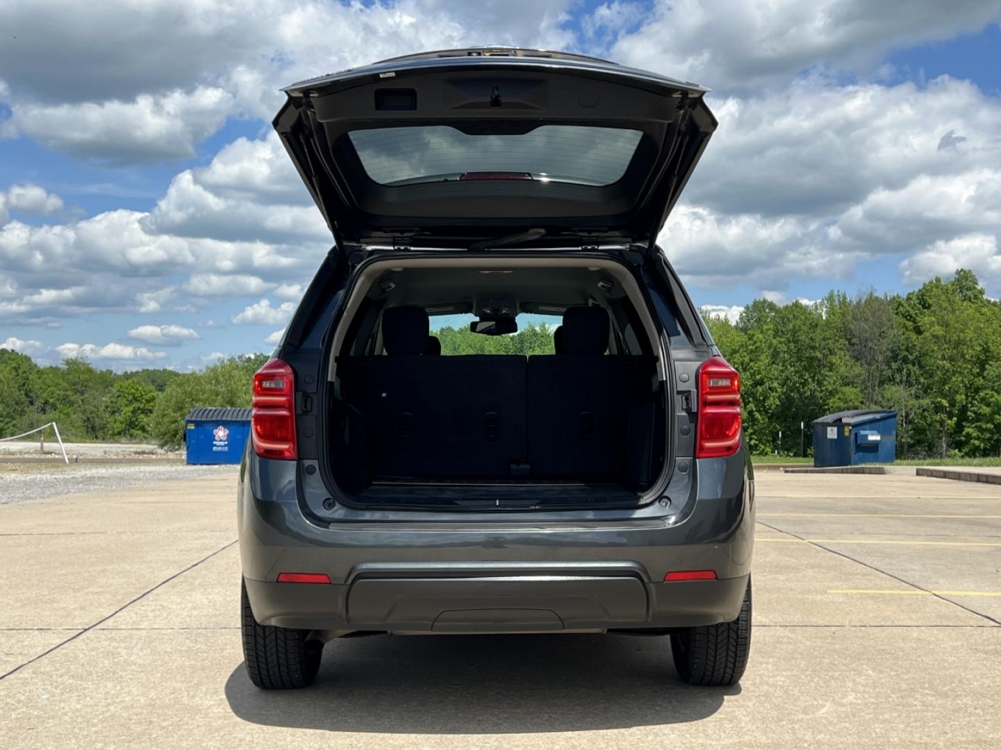2017 GRAY /Black Cloth Chevrolet Equinox LT 2WD (2GNALCEKXH1) with an 2.4L 4 Cyl. engine, Automatic transmission, located at 2990 Old Orchard Rd., Jackson, MO, 63755, 37.354214, -89.612106 - 2017 Chevrolet Equinox LT 131xxx miles Front Wheel Drive 2.4L 4 Cyl. Automatic Backup Camera Bluetooth Cruise Power Windows/Locks/Mirrors We have financing available and we accept trades! Fill out a credit application on our website or come by today! If you have any questions, give us a ca - Photo#16