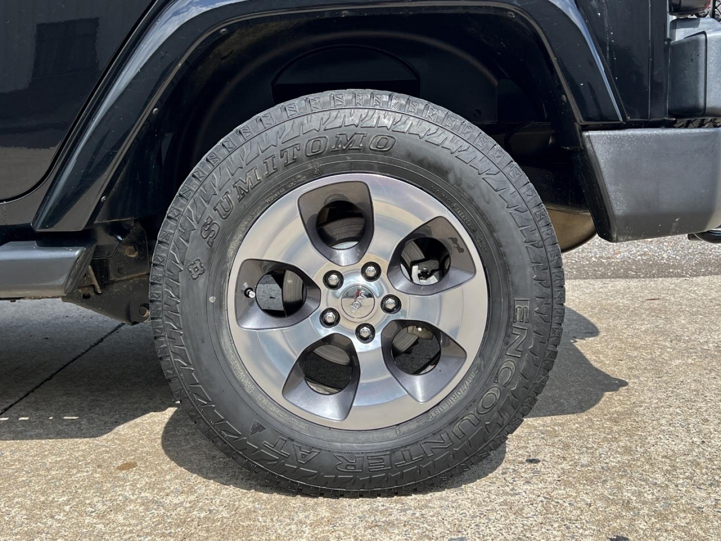 2016 BLACK /Black Cloth Jeep Wrangler Unlimited Sahara 4WD (1C4BJWEG6GL) with an 3.6L V6 engine, Manual transmission, located at 2990 Old Orchard Rd., Jackson, MO, 63755, 37.354214, -89.612106 - 2016 Jeep Wrangler Unlimited Sahara Only 90xxx miles 4x4 3.6L V6 6-Speed Manual Cruise Power Windows/Locks/Mirrors We have financing available and we accept trades! Fill out a credit application on our website or come by today! If you have any questions, give us a call at (573) 204-7777 or v - Photo#30